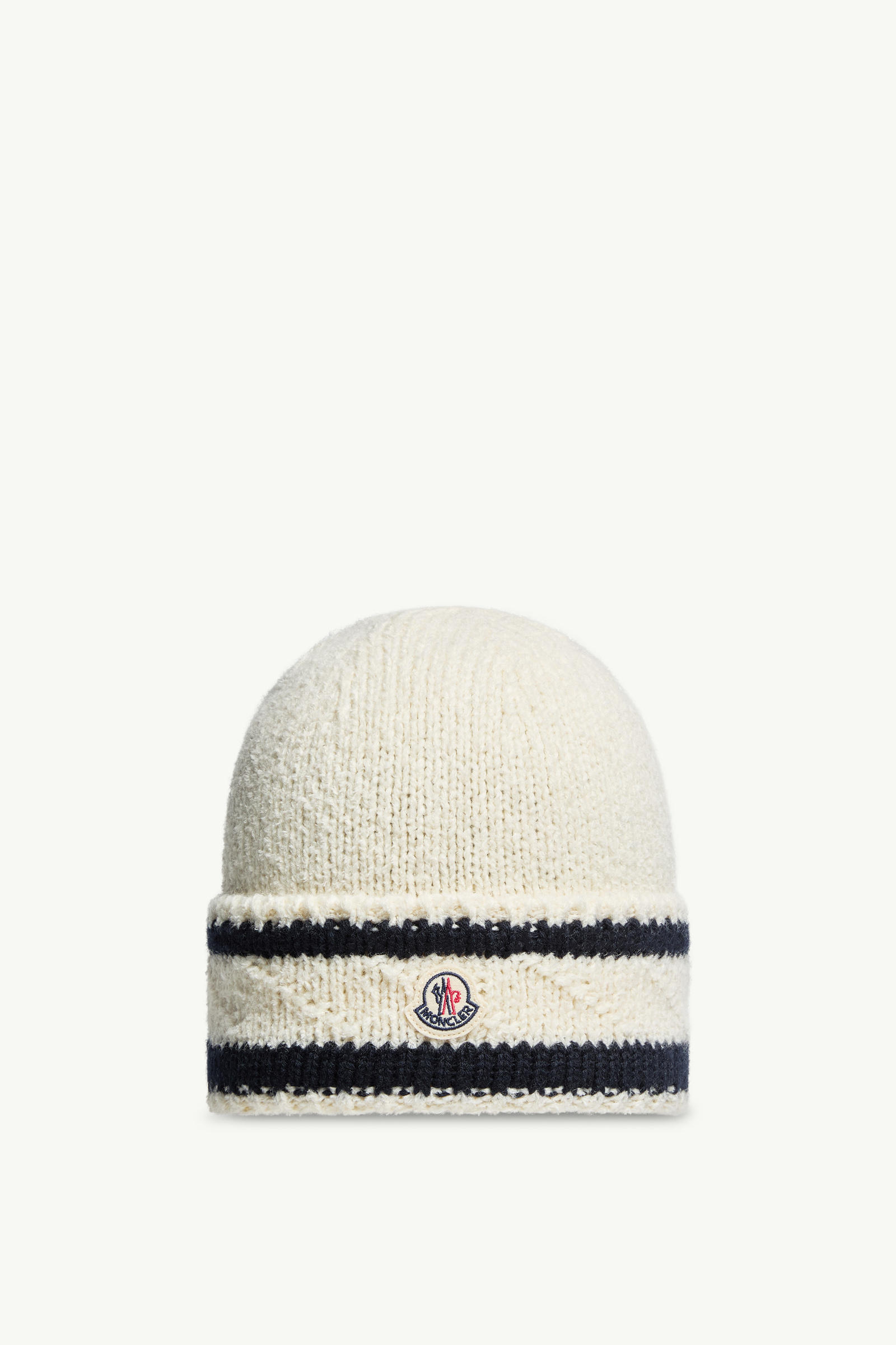 https://moncler-cdn.thron.com/api/v1/content-delivery/shares/dpx6uv/contents/K20933B00001M5493P70_F/image/K20933B00001M5493P70_F