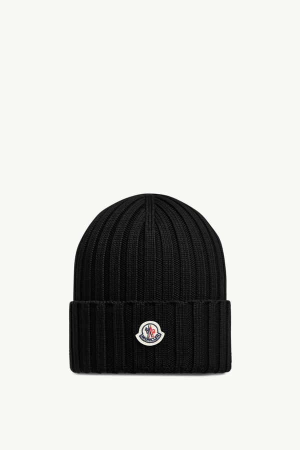https://moncler-cdn.thron.com/api/v1/content-delivery/shares/dpx6uv/contents/K20933B00036A9327999_F/image/K20933B00036A9327999_F