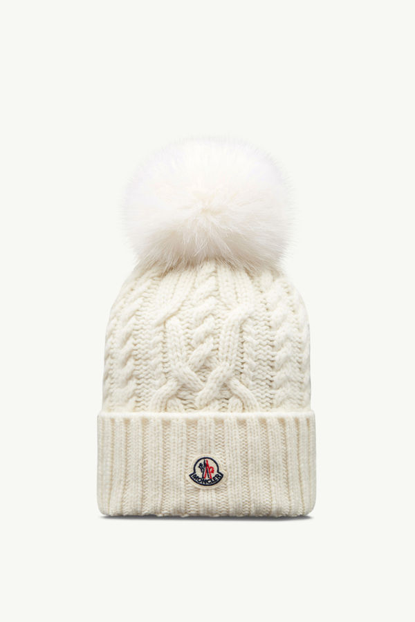 https://moncler-cdn.thron.com/api/v1/content-delivery/shares/dpx6uv/contents/K20933B00063M4506002_F/image/K20933B00063M4506002_F