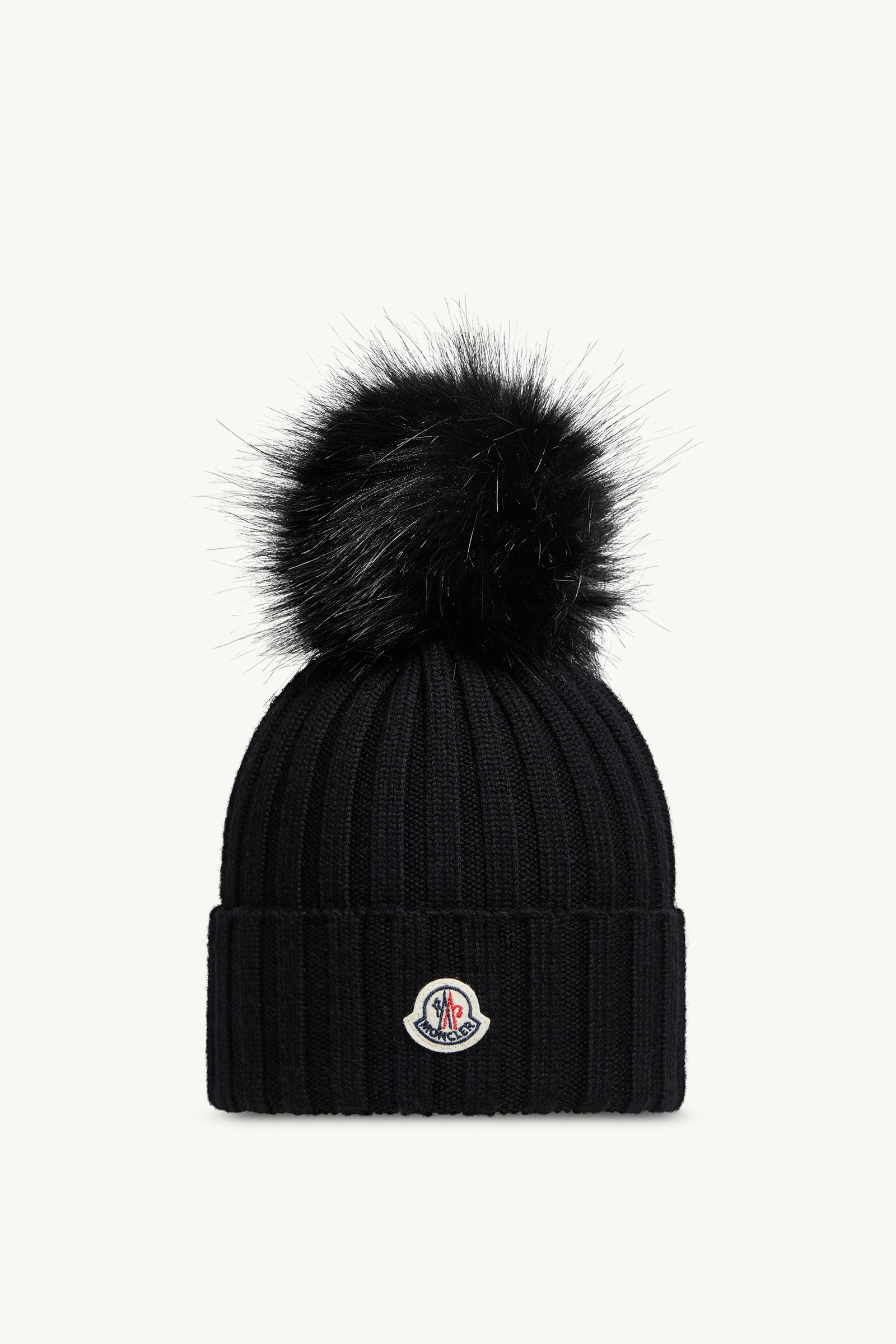 Wool Beanie with Pom Pom_findInBoutique_image