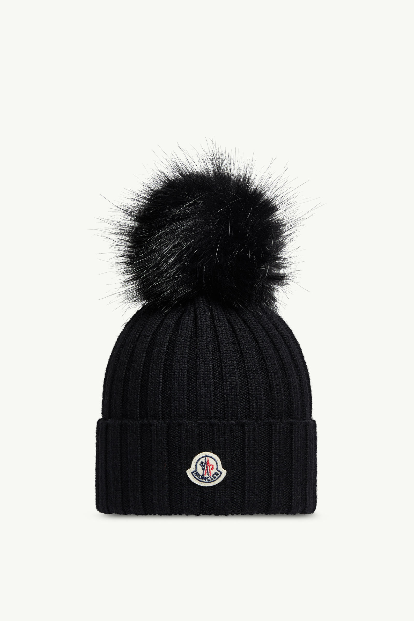 https://moncler-cdn.thron.com/api/v1/content-delivery/shares/dpx6uv/contents/K20933B00064M1131999_F/image/K20933B00064M1131999_F