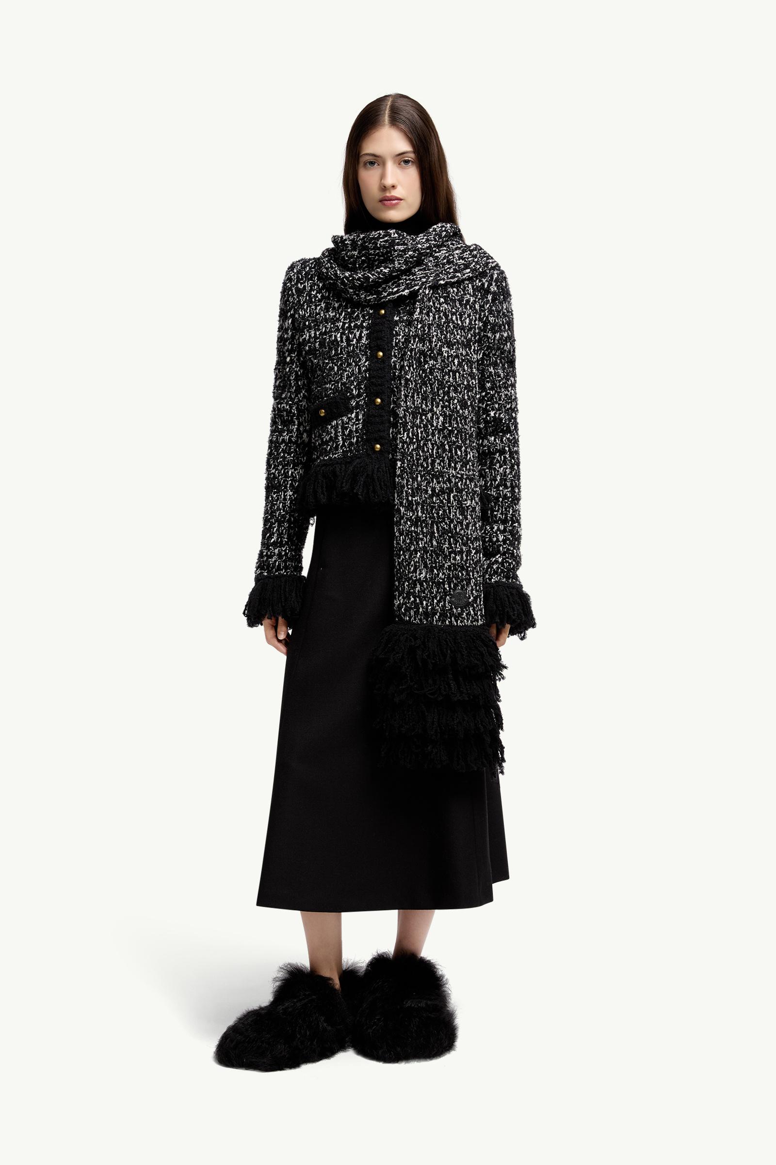 Fringe-Trim Wool Blend Scarf Women Black Moncler 1