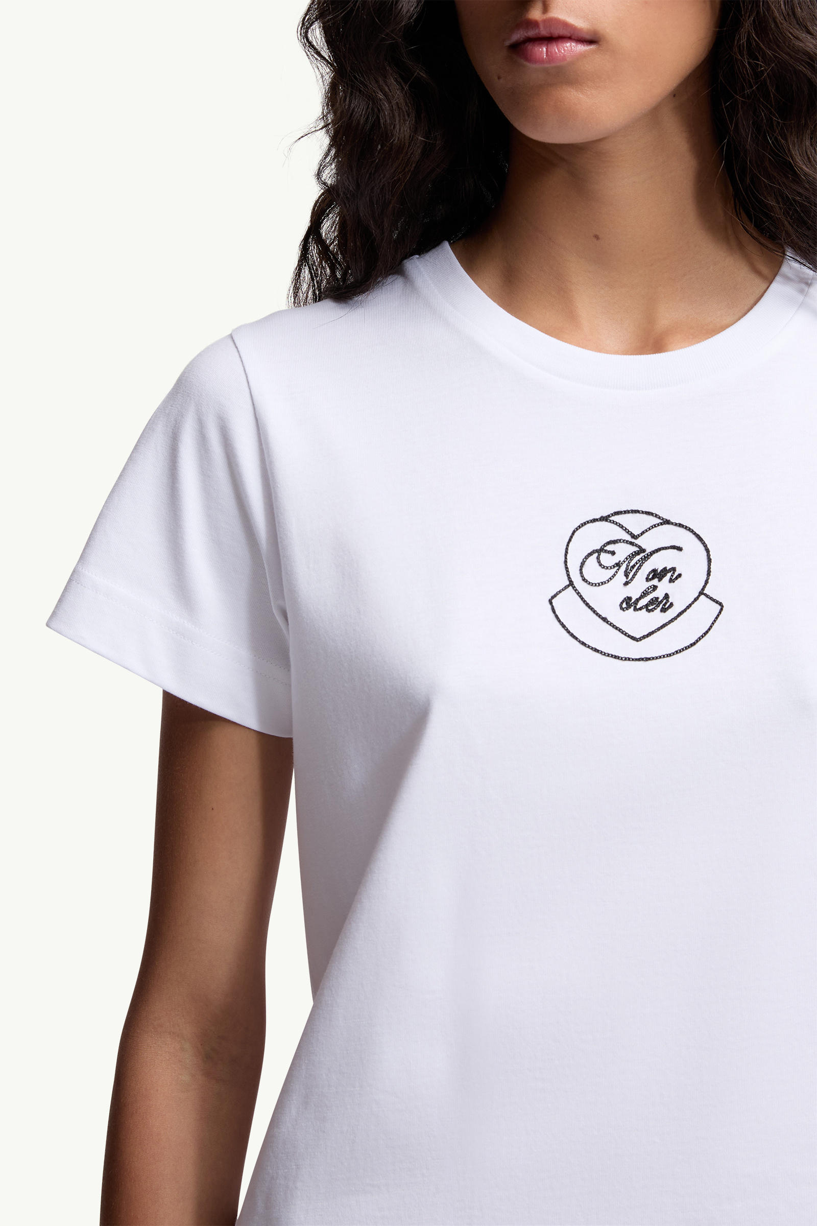 Embroidered Heart Logo Cotton T-Shirt Women White Moncler 5
