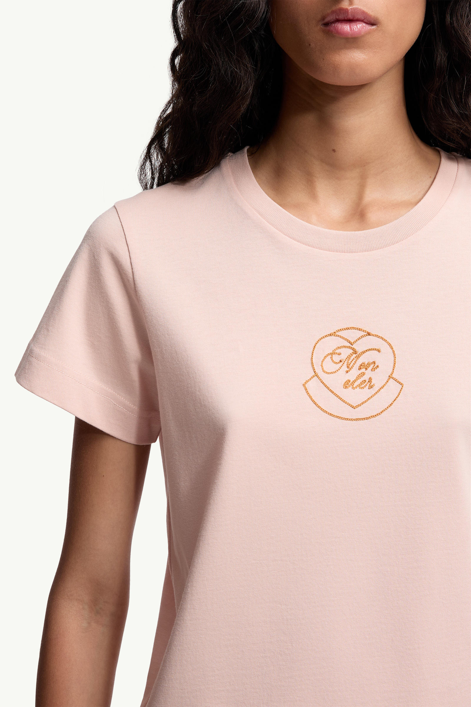 Embroidered Heart Logo Cotton T-Shirt Women Light Pink Moncler 5