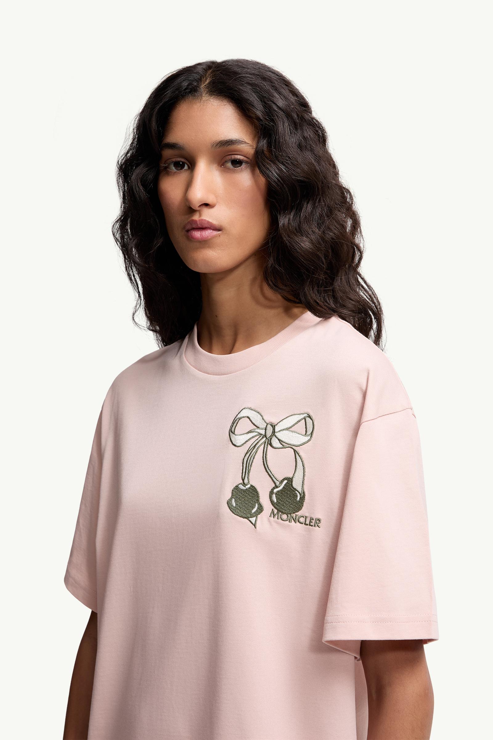 Embroidered Cherry Logo Cotton T-Shirt Women Light Pink Moncler 1