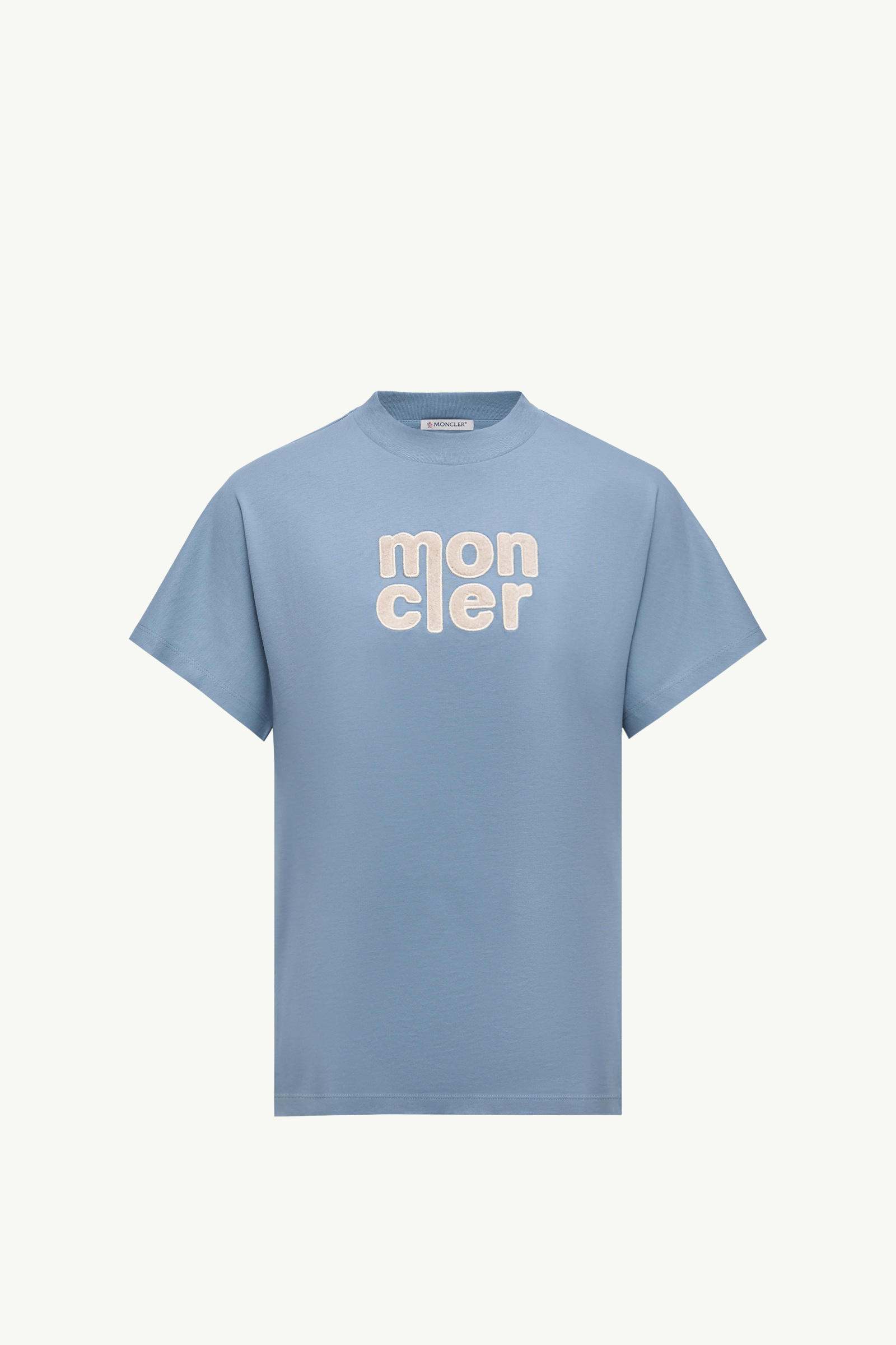 https://moncler-cdn.thron.com/api/v1/content-delivery/shares/dpx6uv/contents/K20938C0002889AUO714_F/image/K20938C0002889AUO714_F