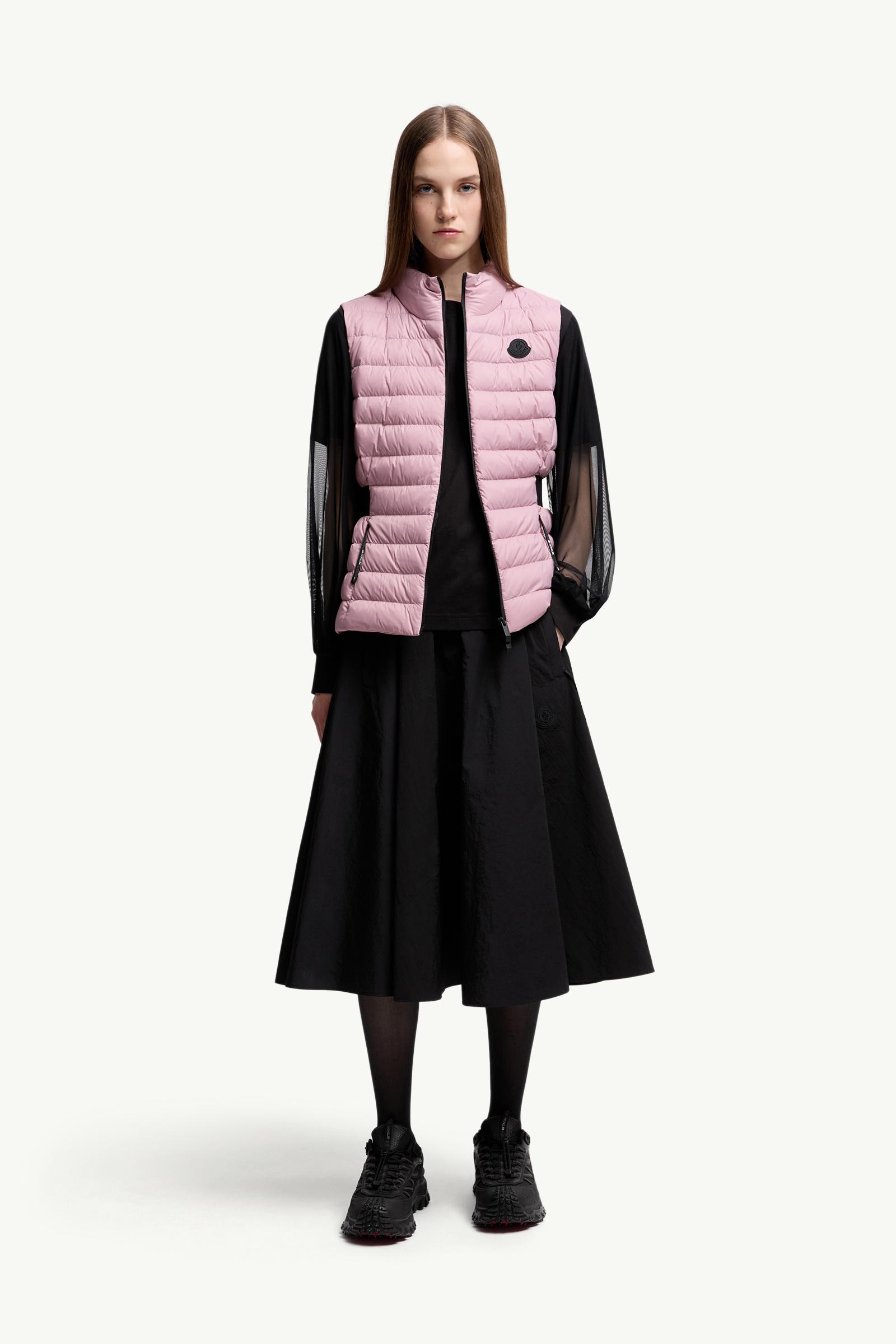 Tシャツ・カットソー MONCLER Women Tunic Tops 093 8C000 22 89A1K999 Black Tops for Women - T-Shirts, Blouses & Polos | Moncler US