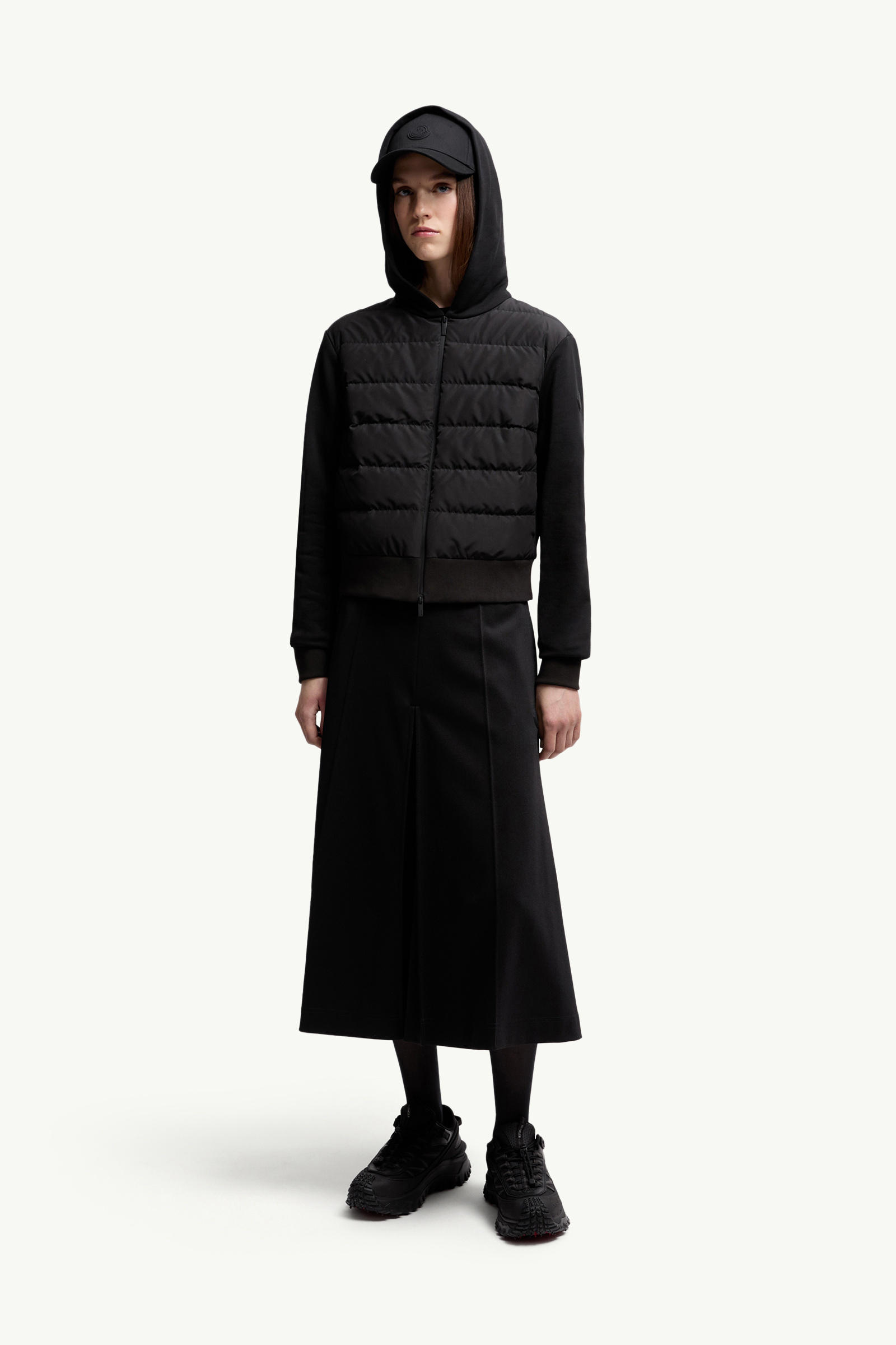 Felpa imbottita in cotone con cappuccio e zip Donna Nero Moncler 0