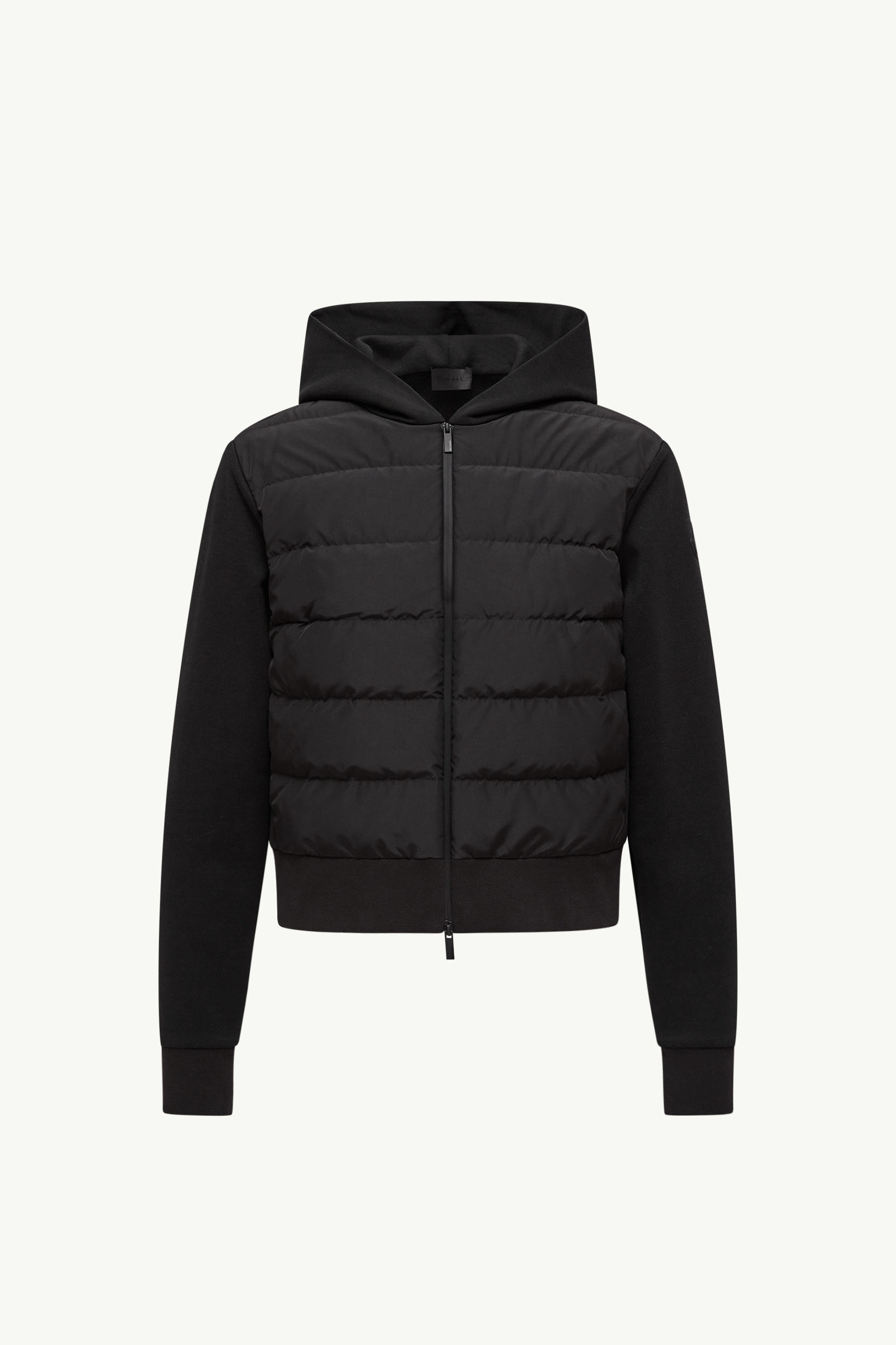 https://moncler-cdn.thron.com/api/v1/content-delivery/shares/dpx6uv/contents/K20938G0001289B02999_F/image/K20938G0001289B02999_F