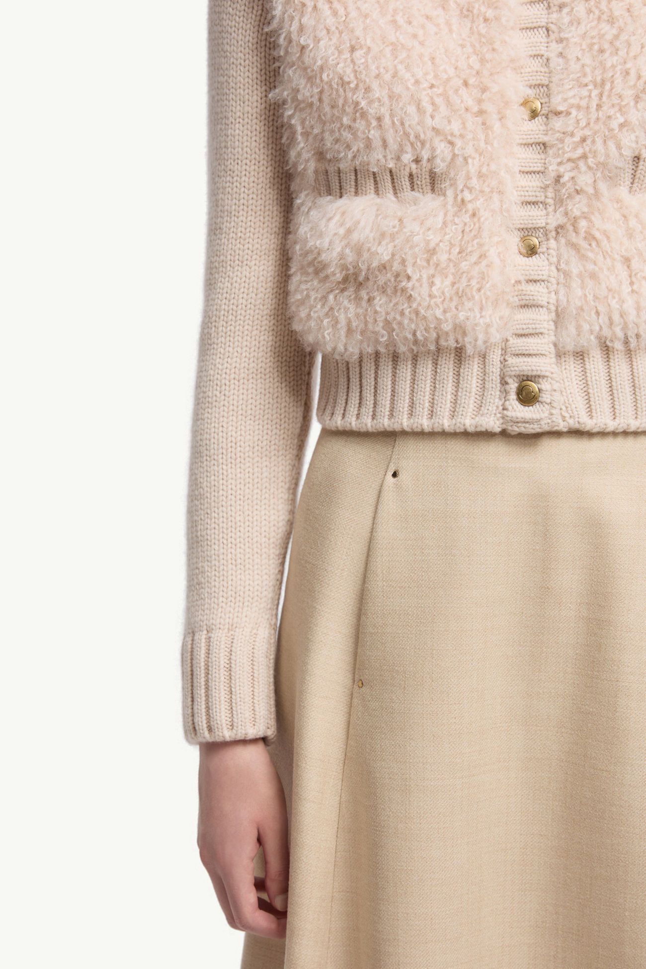 Cárdigan acolchado de lana y tejido efecto peluche Mujer Beige Moncler 5