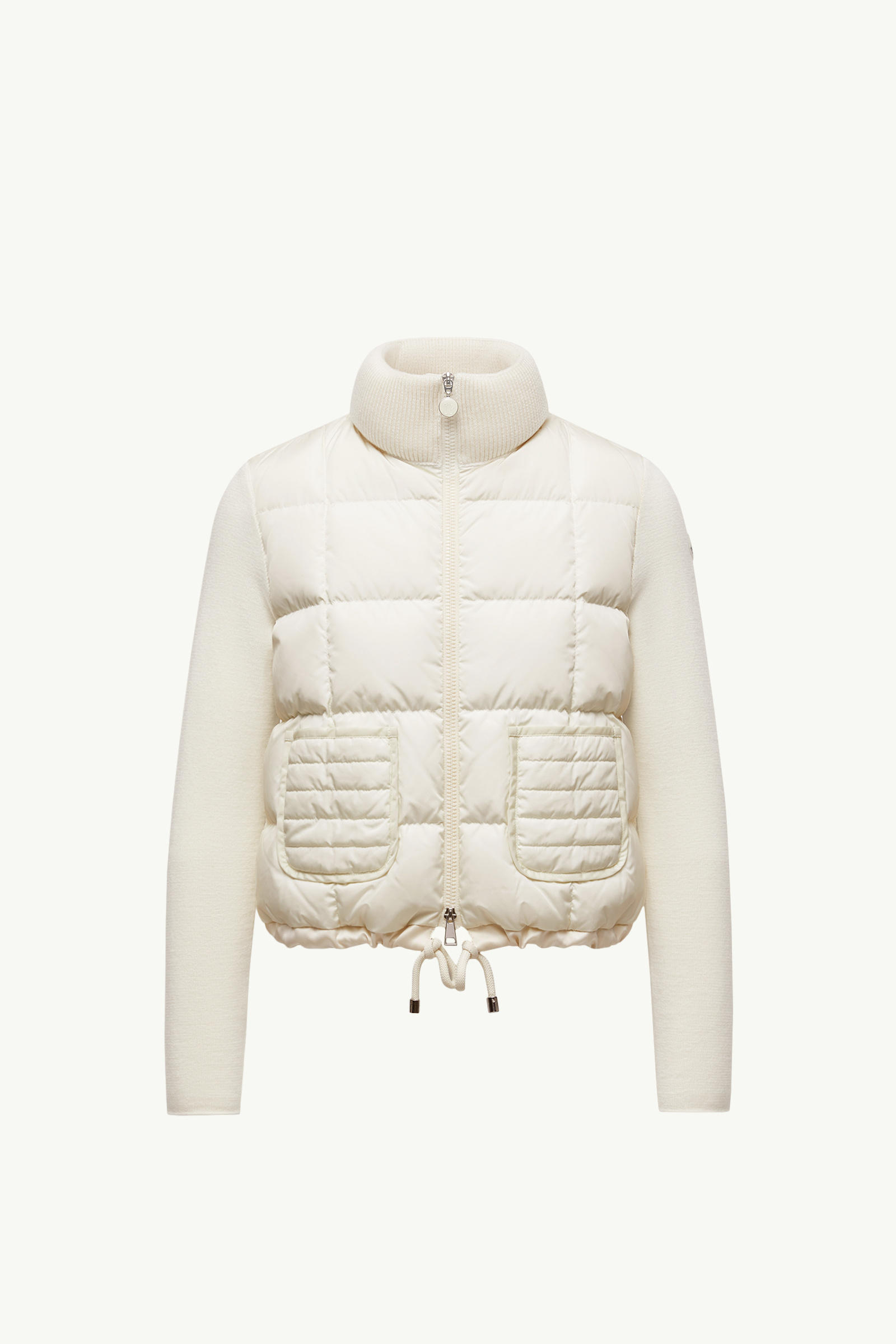 https://moncler-cdn.thron.com/api/v1/content-delivery/shares/dpx6uv/contents/K20939B00053M1131034_F/image/K20939B00053M1131034_F