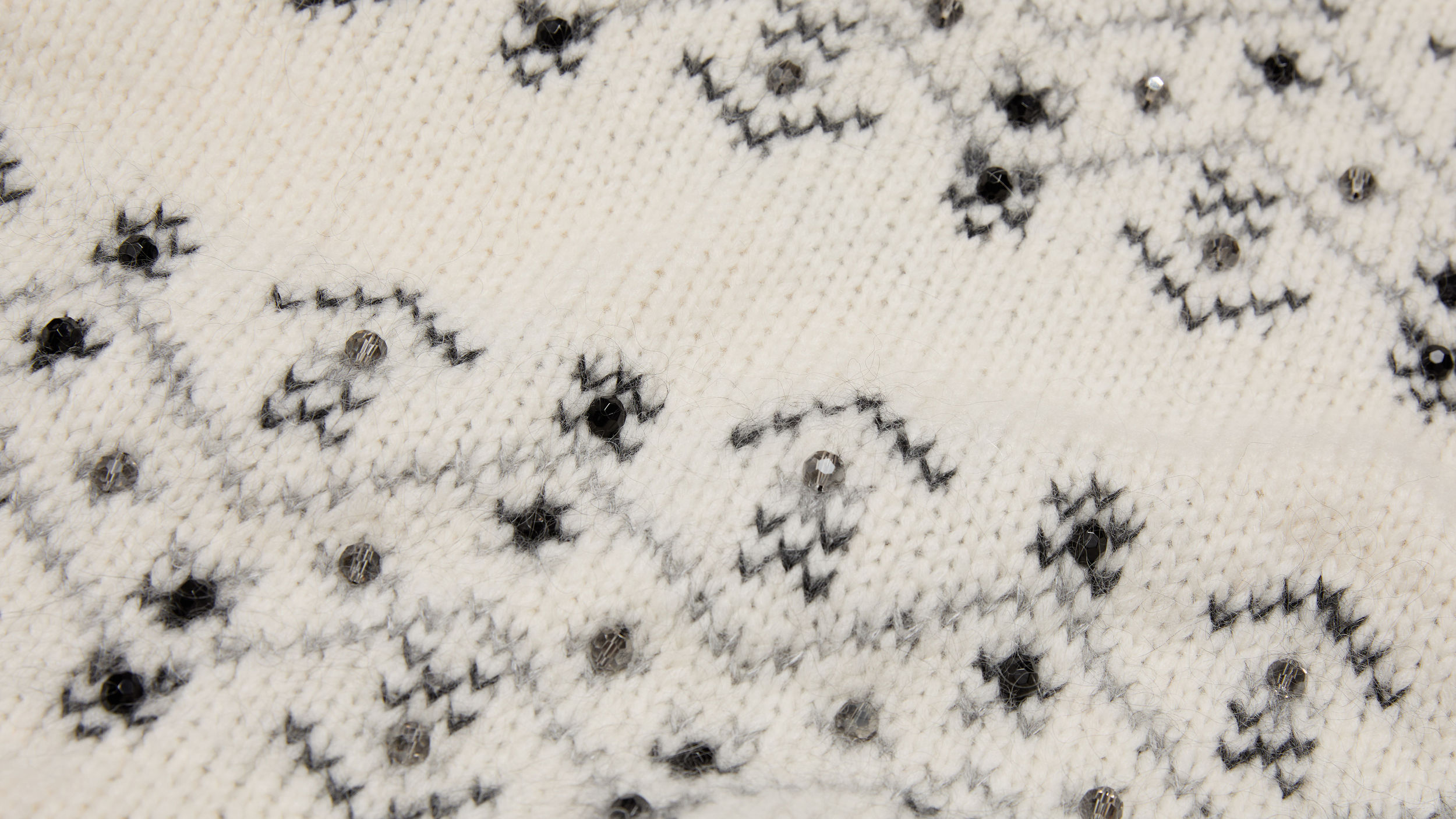 Slide 1 - Lâart de la broderie