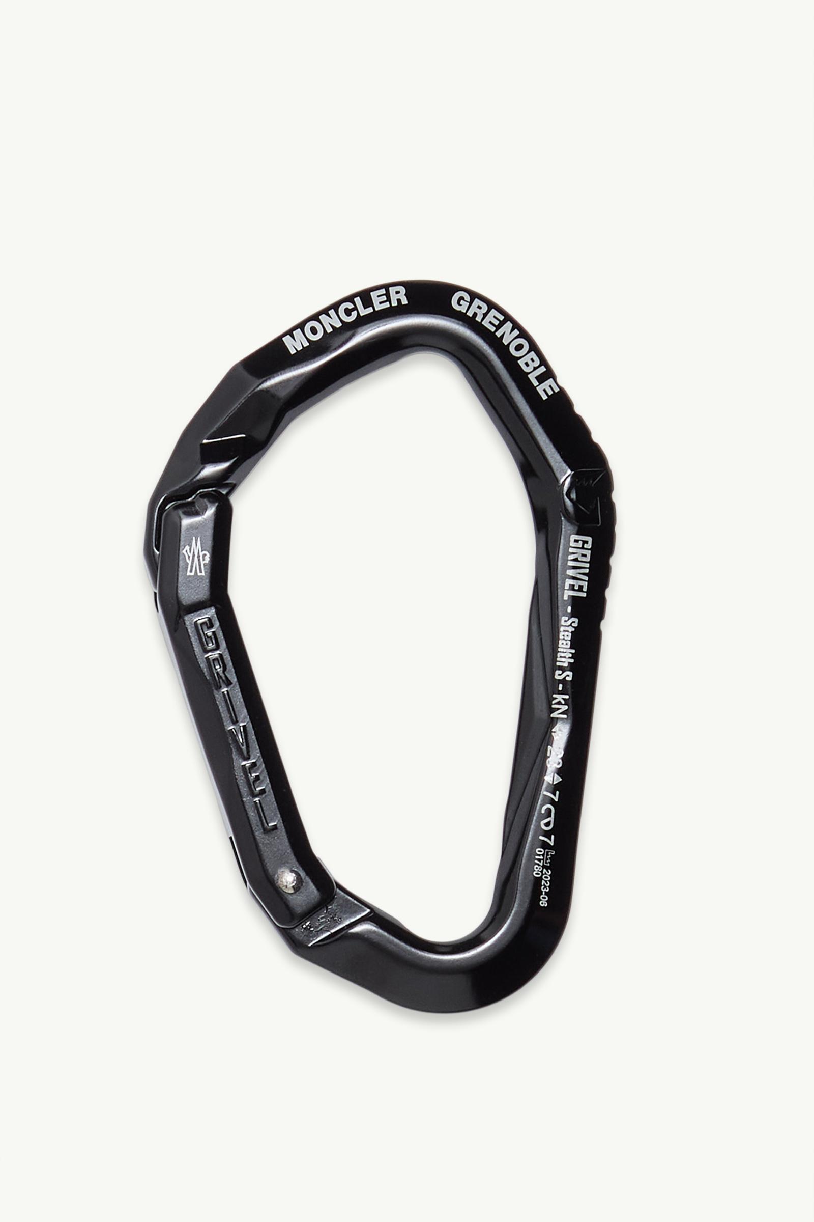 Carabiner_findInBoutique_image
