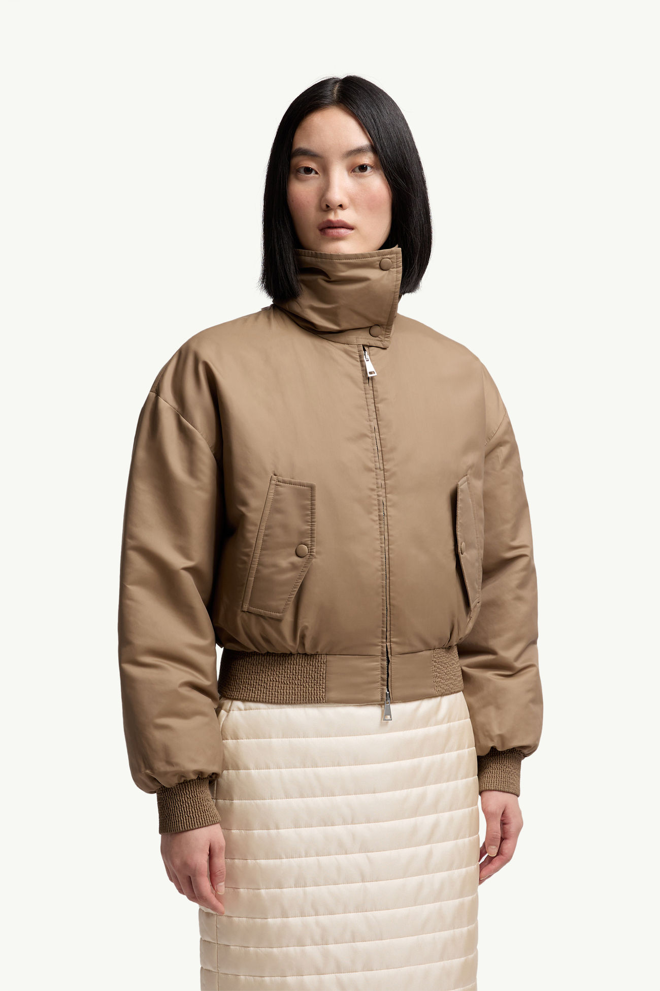 Moncler + Qiu Hao Chao Daunen-Bomberjacke Damen Camel-Beige Moncler 3