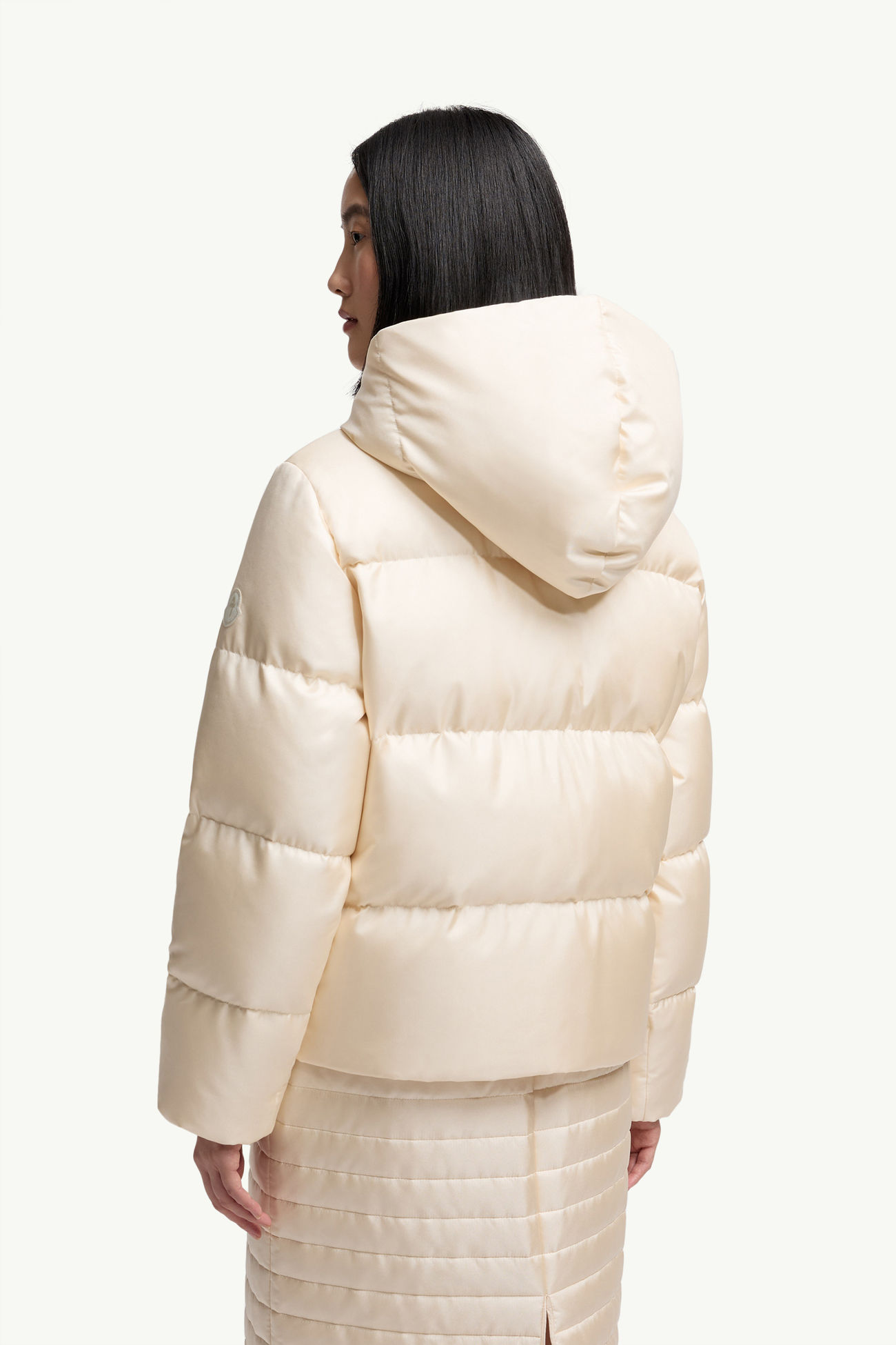 Moncler + Qiu Hao Duan Hooded Short Down Jacket Women White Ivory Moncler 4