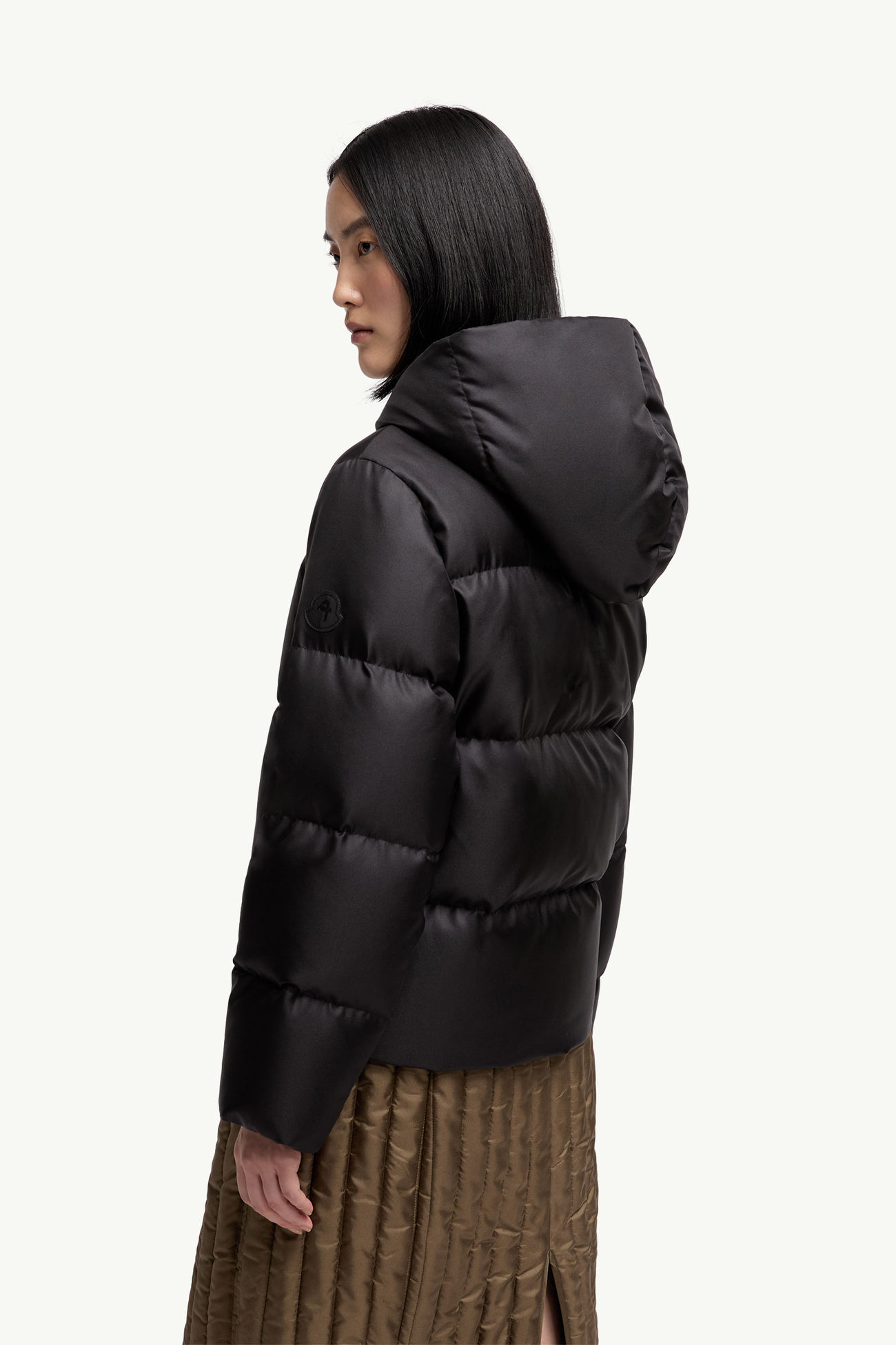 Piumino corto Duan con cappuccio Moncler + Qiu Hao Donna Nero Moncler 4