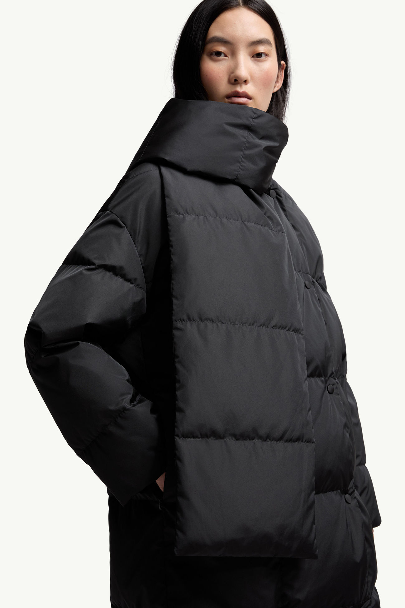 Moncler + 邱昊Gaoya長身羽絨外套 女士 黑色 Moncler 5