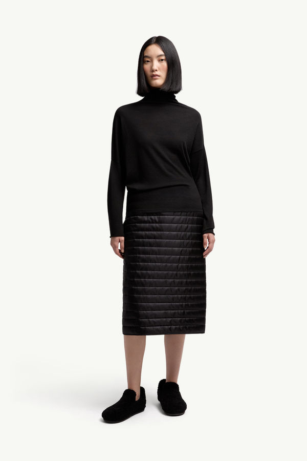 Moncler + Qiu Hao女士羊毛和桑蚕丝高领毛衣 女士 黑色 Moncler 0