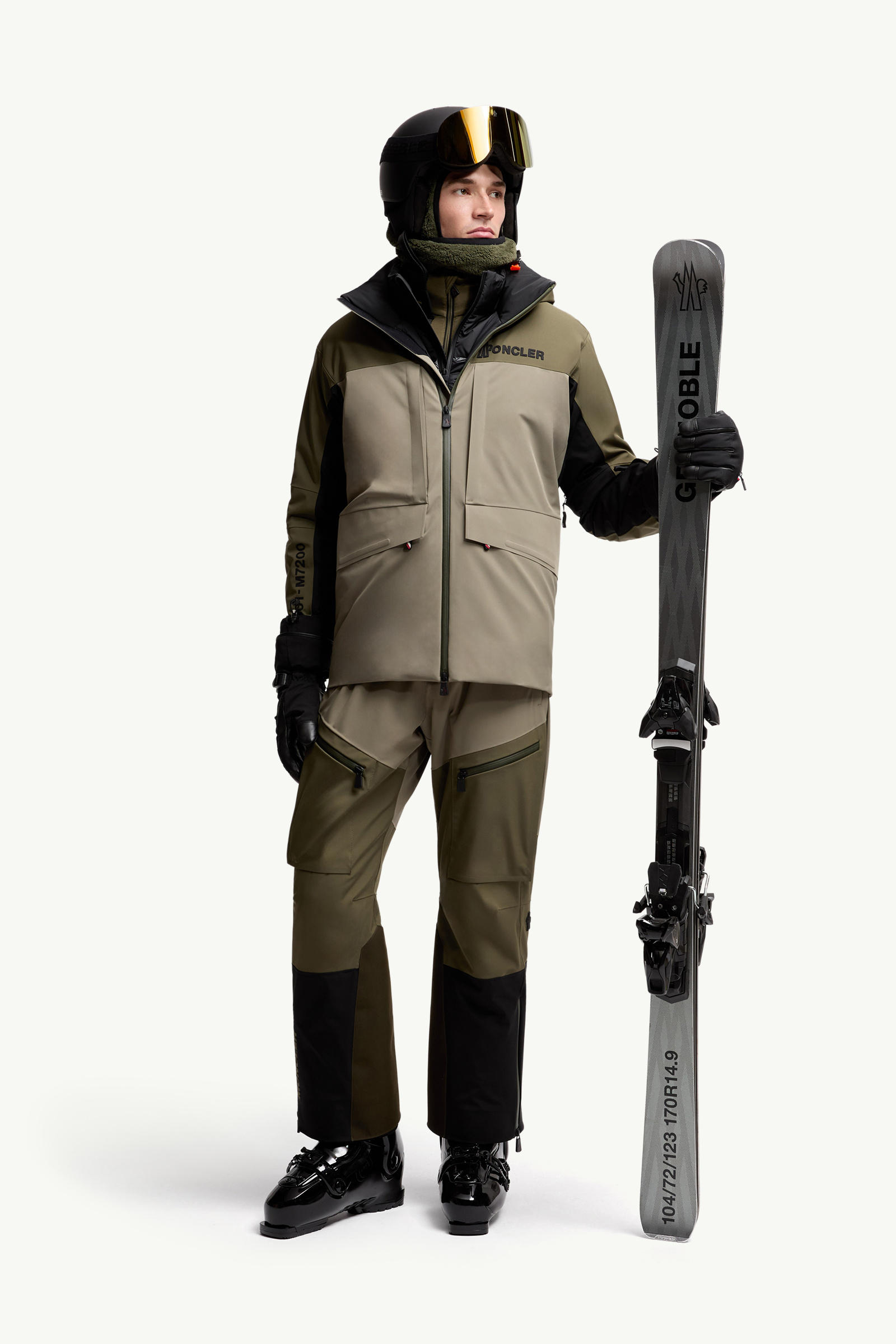Vallatscha Hooded Down Ski Jacket Men Olive Green Moncler 0