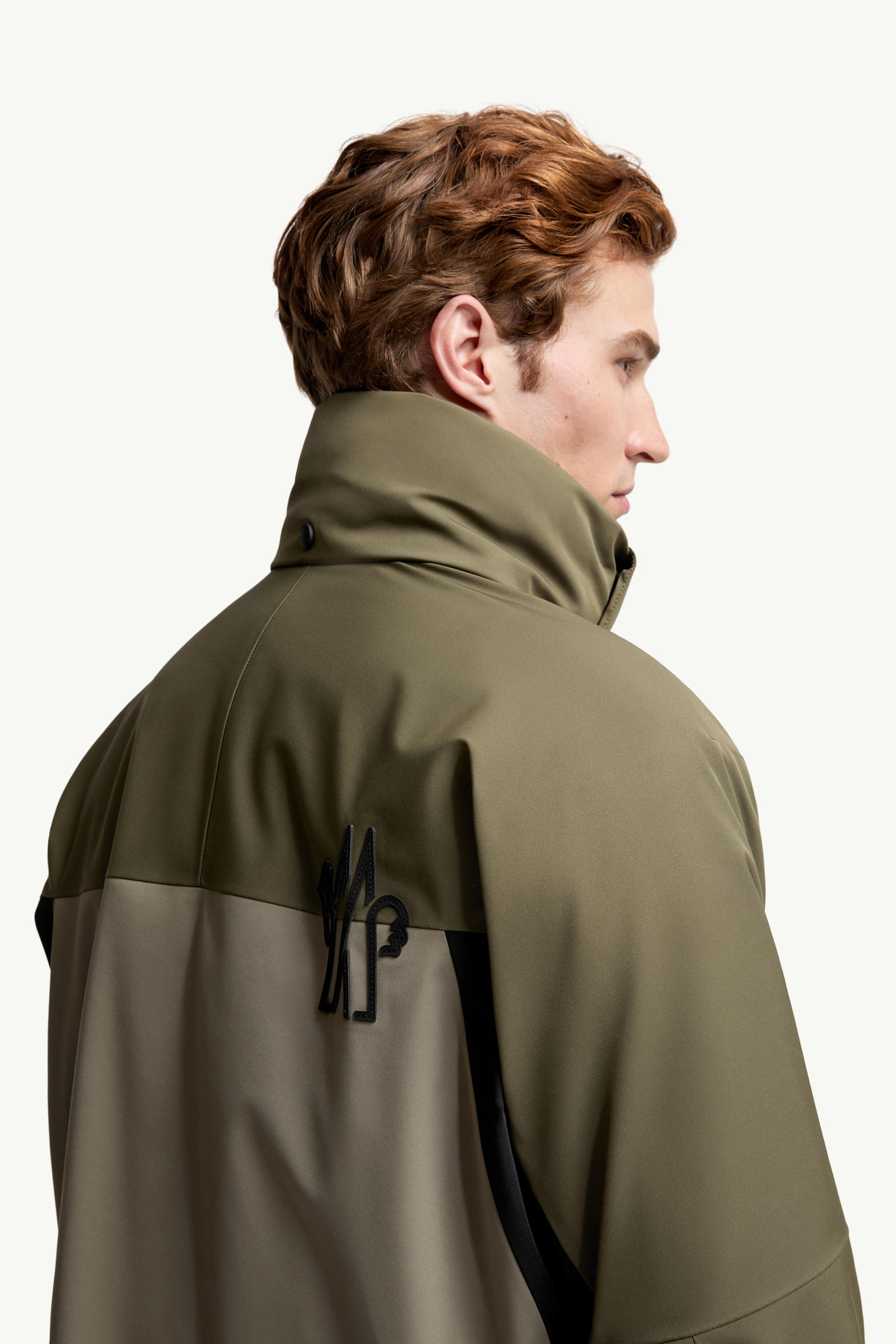 Vallatscha Hooded Down Ski Jacket Men Olive Green Moncler 6