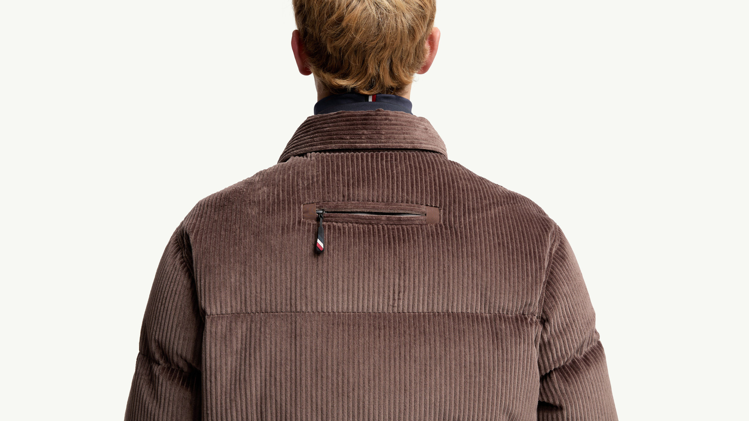 Slide 1 - Pull-Out Hood