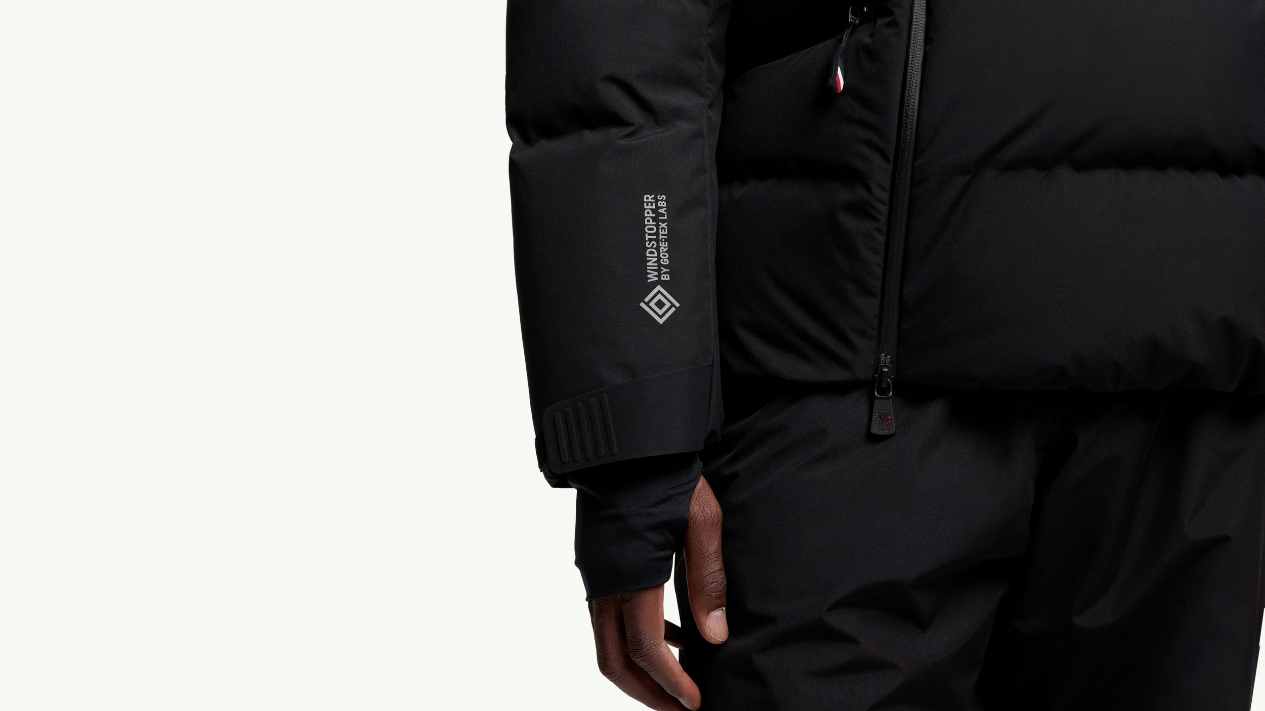 Slide 2 - GORE-TEX®技术