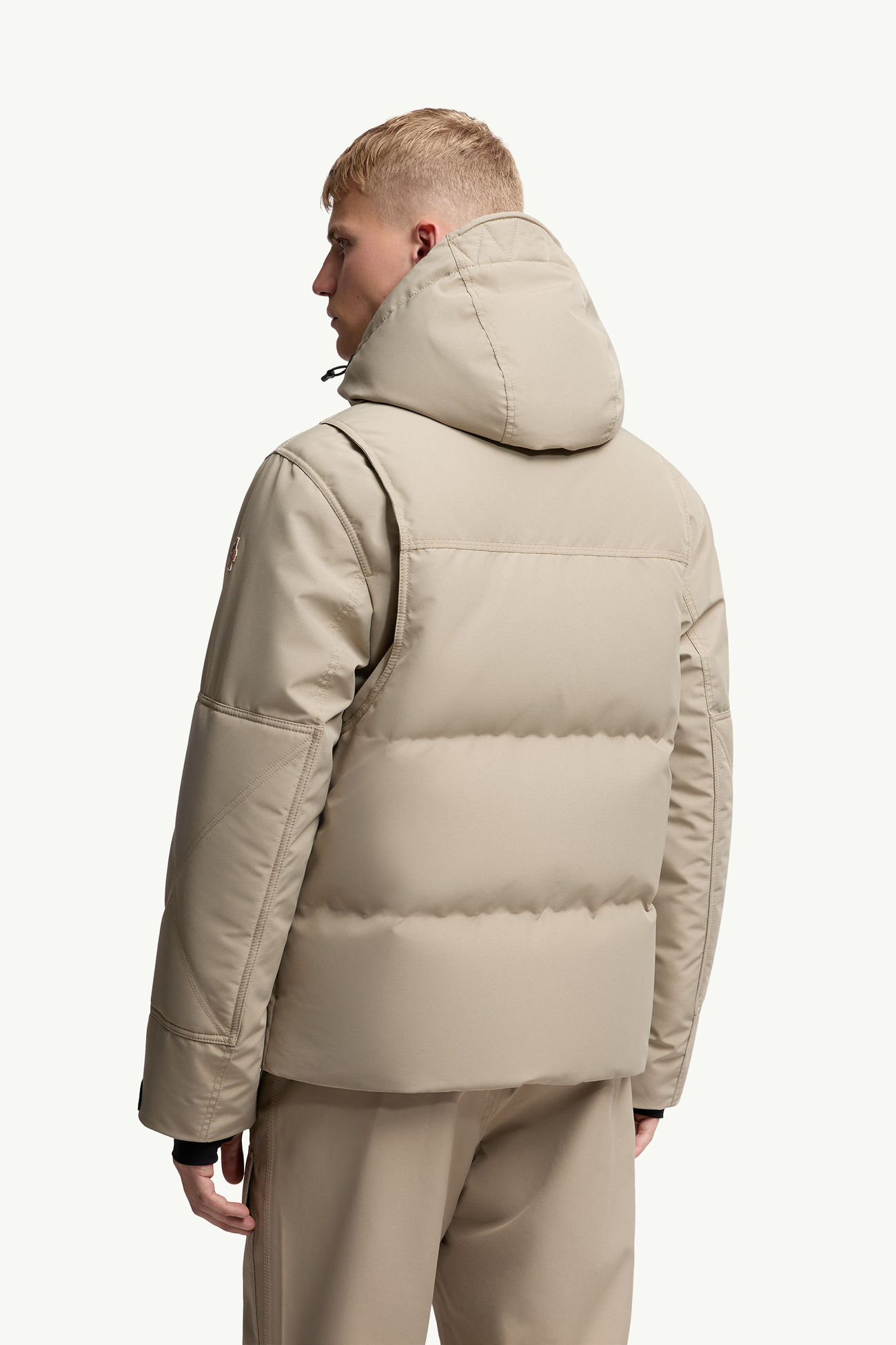 Plumífero de esquí laminado de GORE-TEX con capucha Elfin Hombre Gris Beige Moncler 4