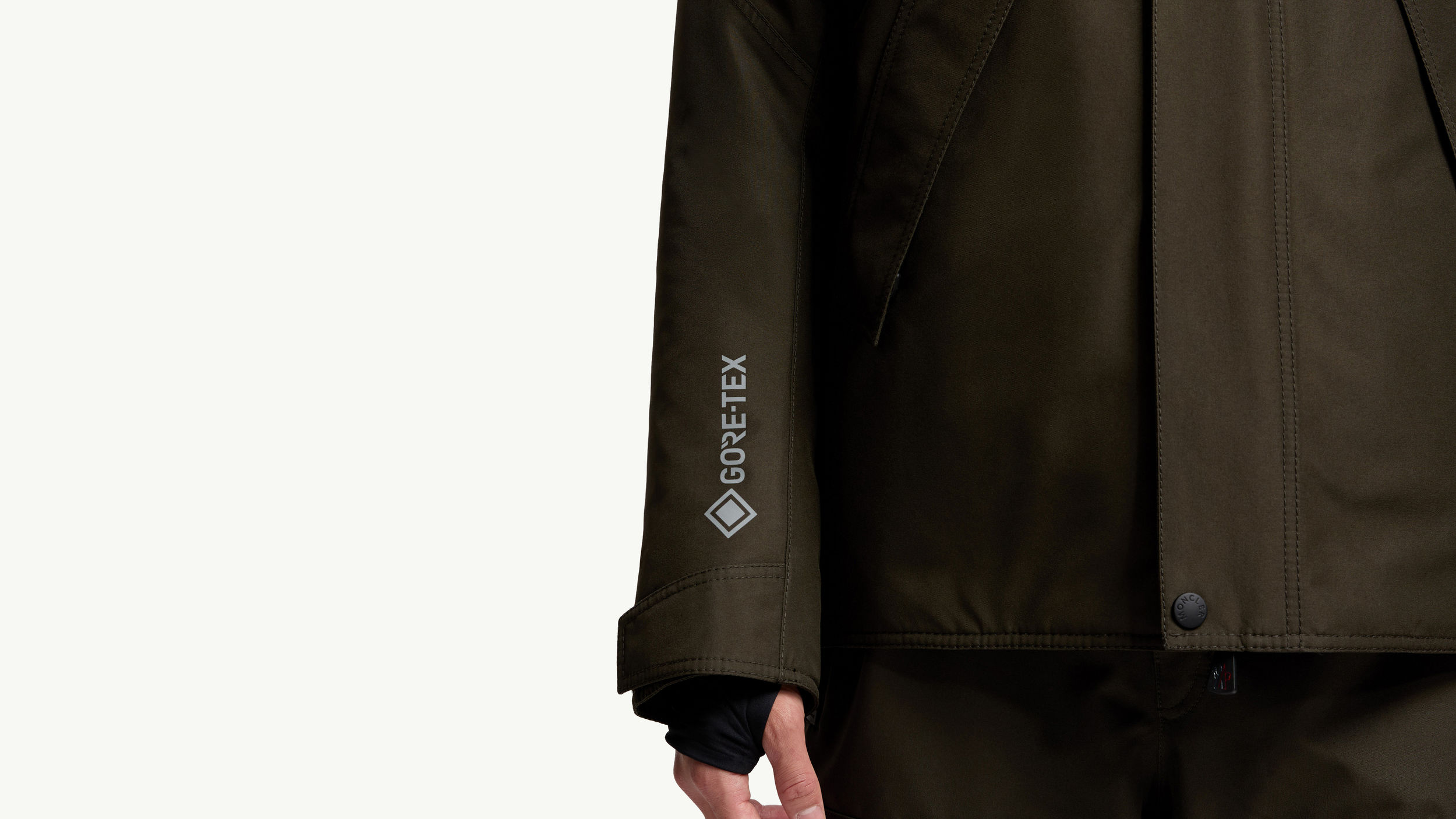 Slide 2 - 雙層GORE-TEX®層壓帆布