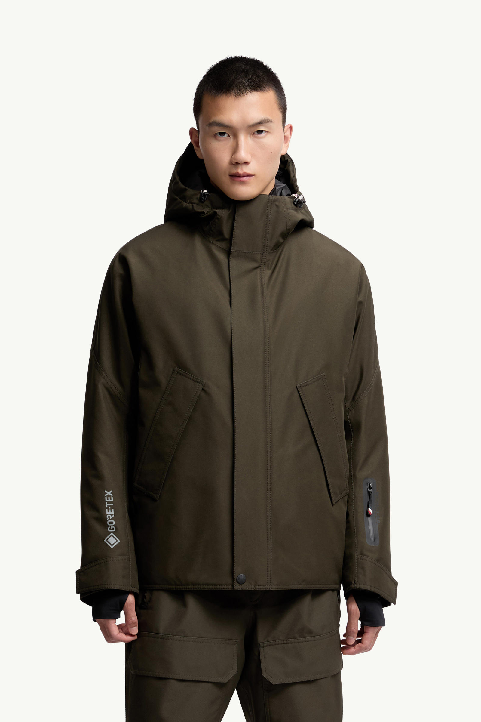 Lambir GORE-TEX男士连帽羽绒滑雪夹克外套 男士 深绿色 Moncler 3