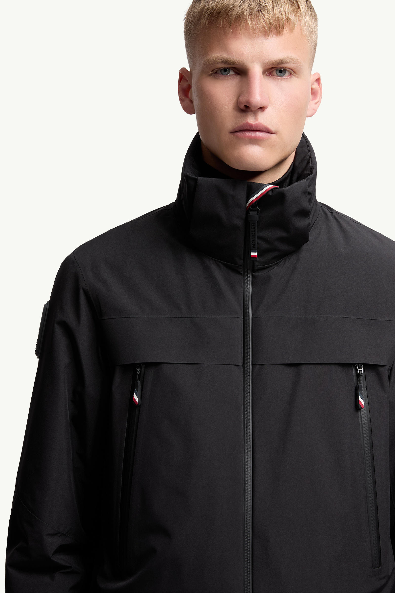 Balmhorn GORE-TEX男士连帽羽绒滑雪夹克外套 男士 黑色 Moncler 6