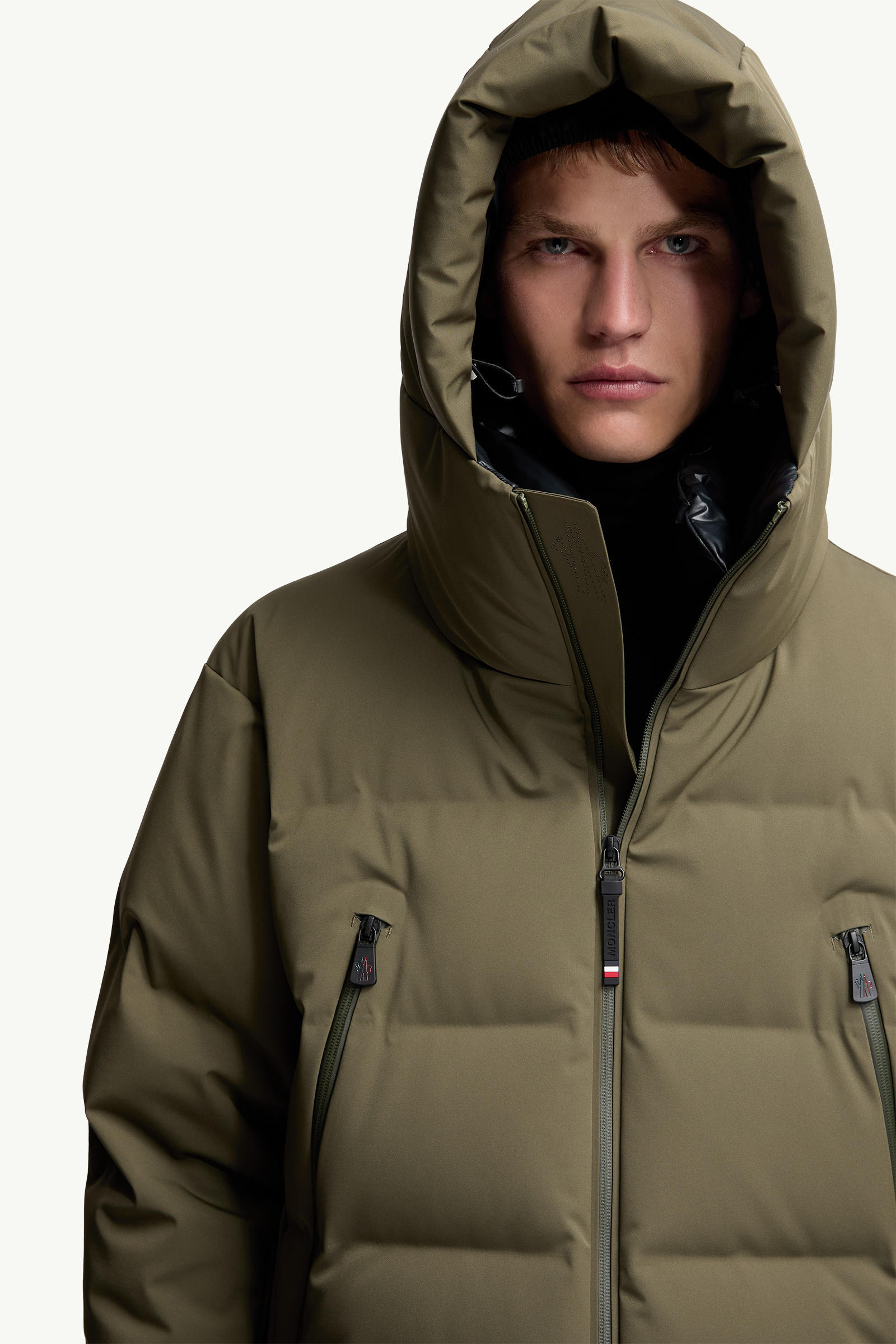 Fellberg Daunen-Skijacke mit Kapuze Herren Olivgrün Moncler 6