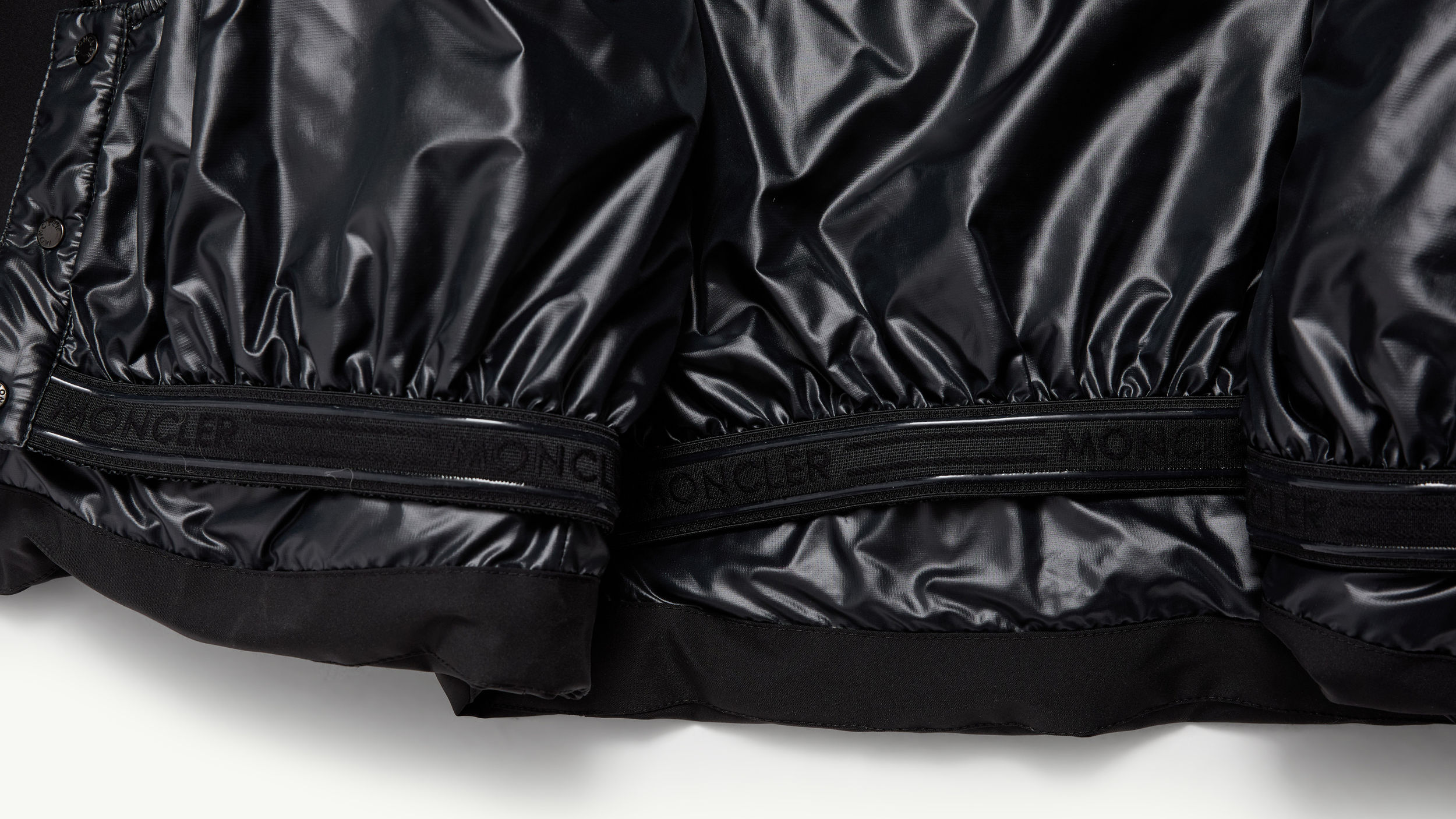 Slide 3 - Protective Powder Skirt