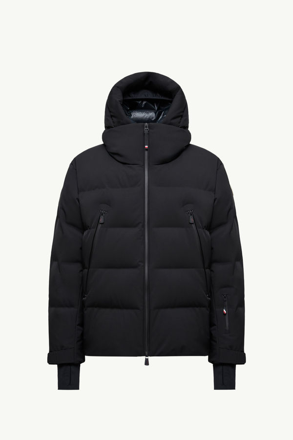 https://moncler-cdn.thron.com/api/v1/content-delivery/shares/dpx6uv/contents/K20971A00027597S5999_F/image/K20971A00027597S5999_F