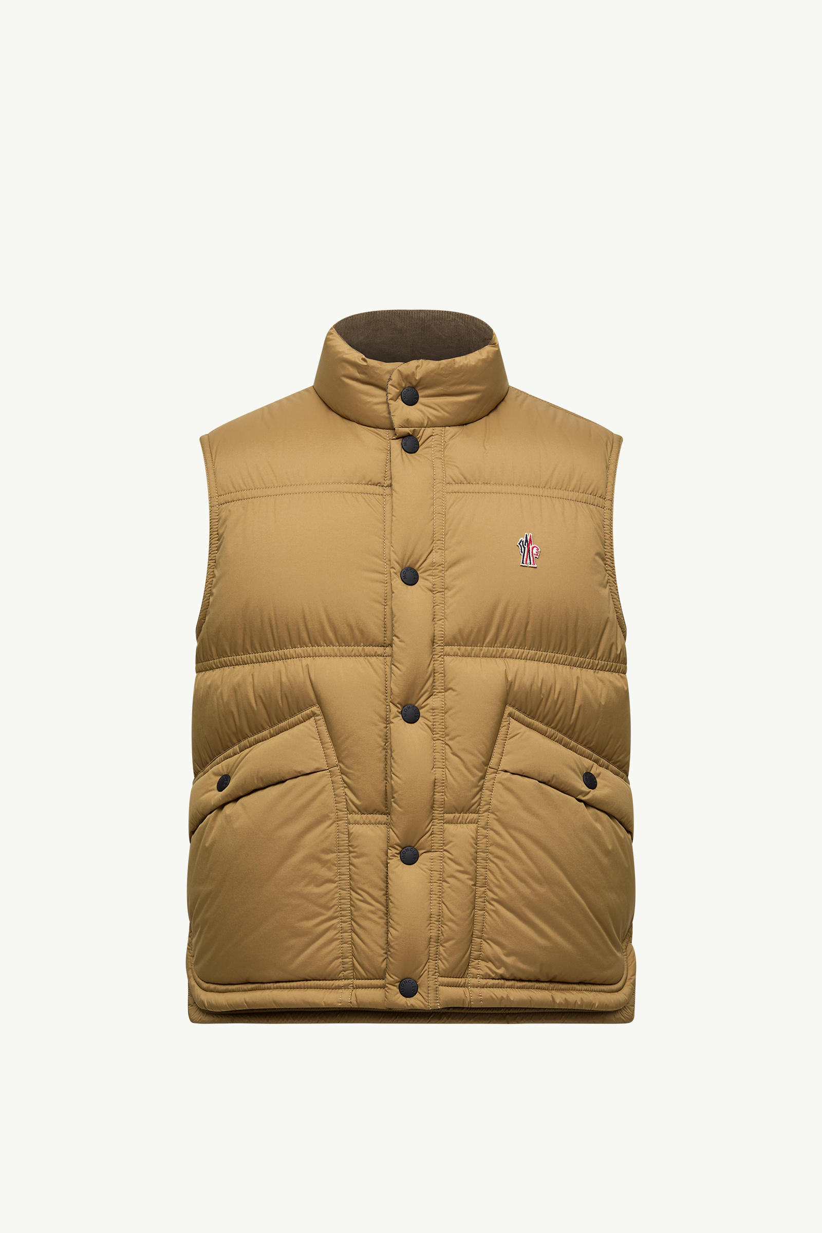 https://moncler-cdn.thron.com/api/v1/content-delivery/shares/dpx6uv/contents/K20971A00030596TM23L_F/image/K20971A00030596TM23L_F