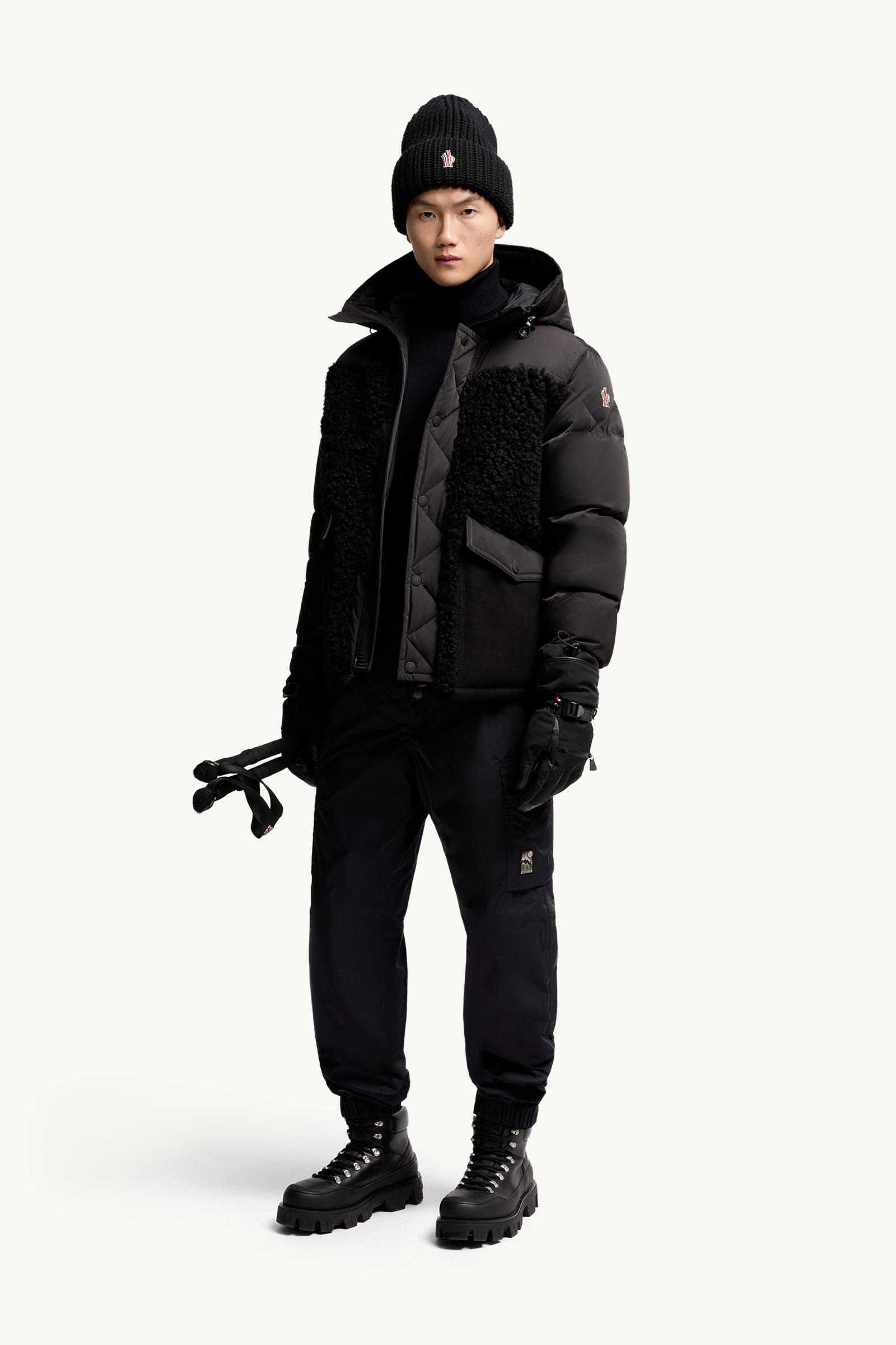 Gabardine Cargo Trousers Men Navy Blue Moncler 0