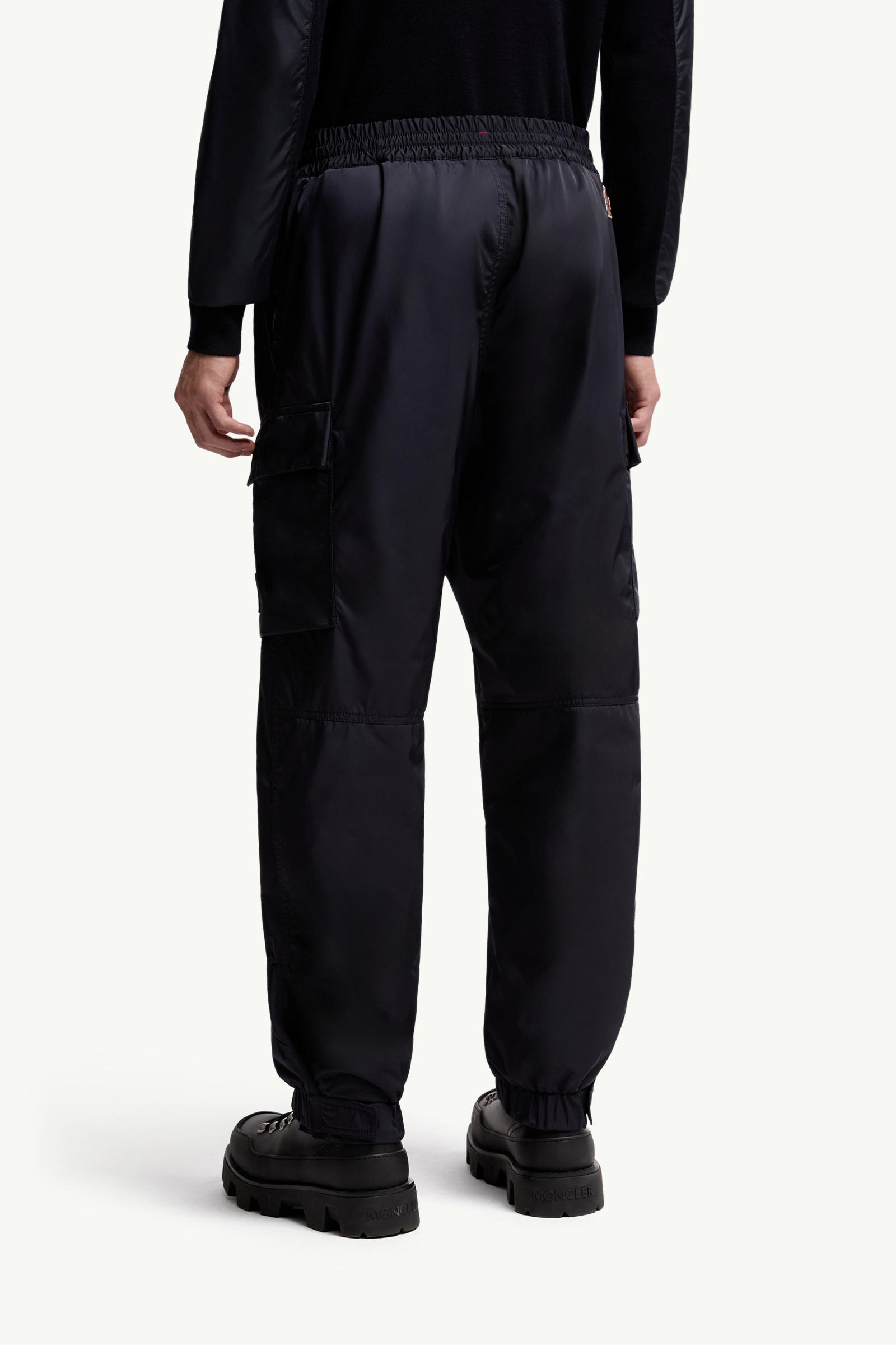 Gabardine Cargo Trousers Men Navy Blue Moncler 4
