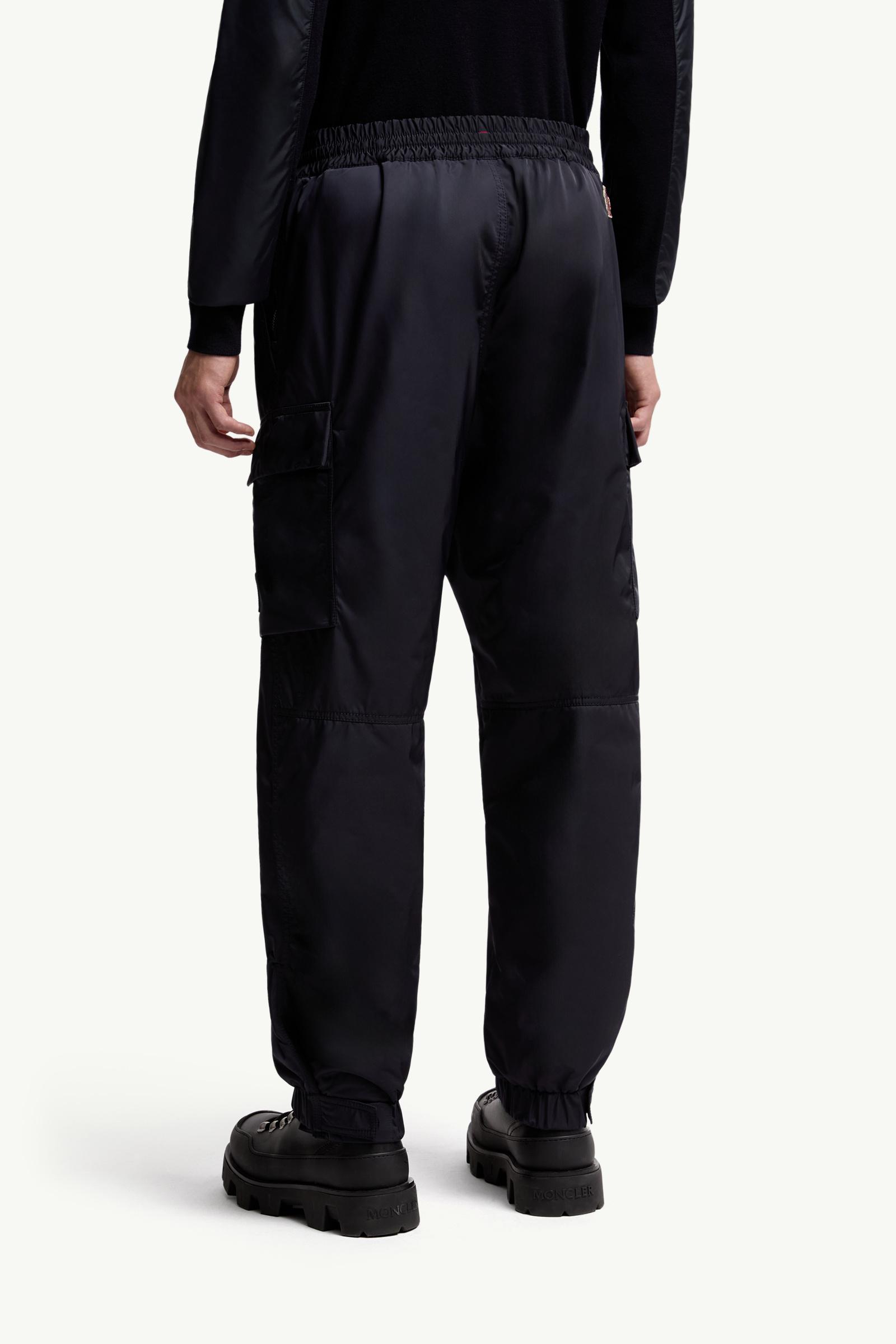 MONCLER×JW ANDERSONブラック カーゴパンツ imgrc0085711405.jpg