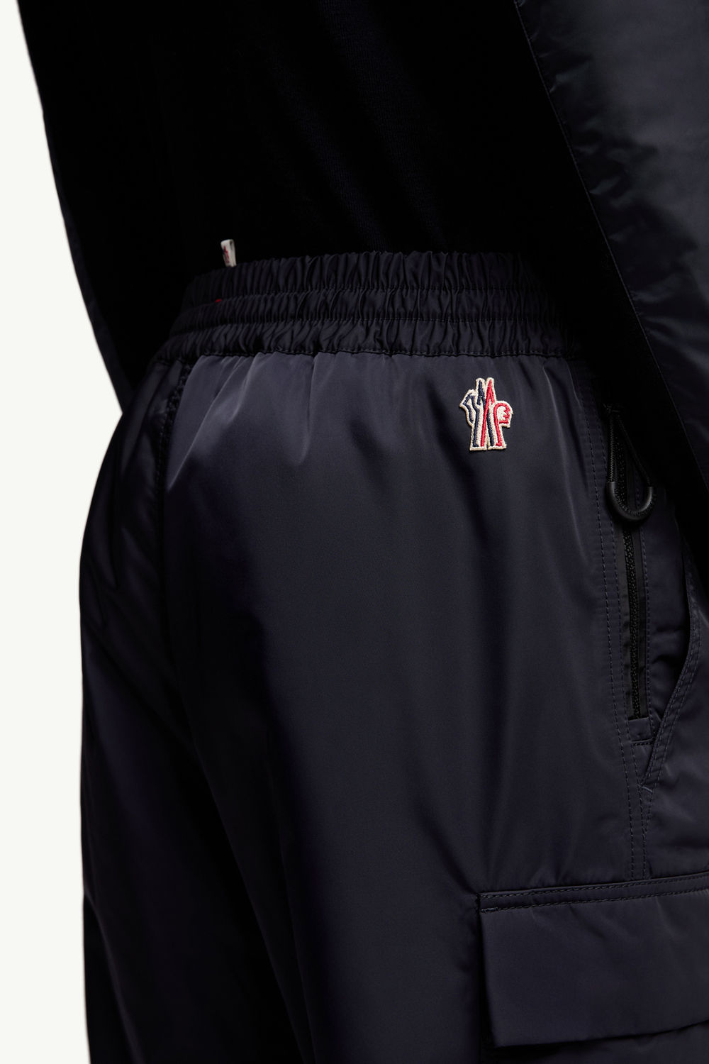 Gabardine Cargo Trousers Men Navy Blue Moncler 5
