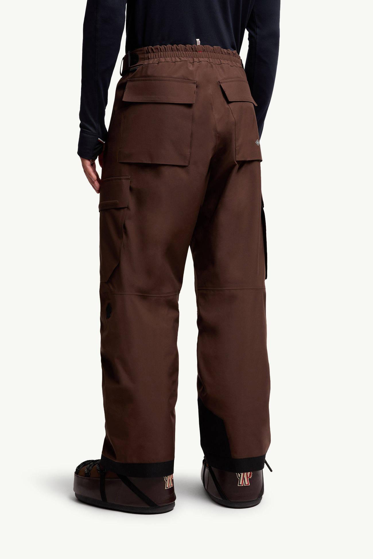 GORE-TEX Ski Pants Men Brown Moncler 4