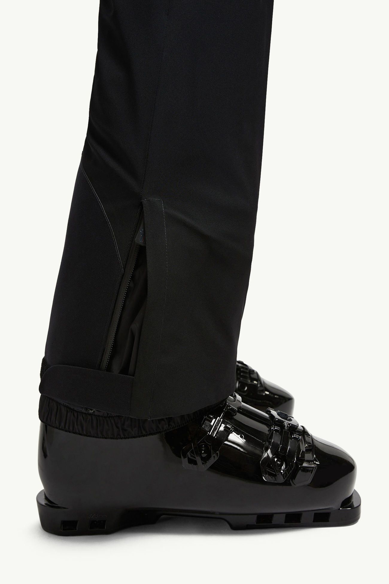 ブラック Padded Ski Trousers : スキーパンツ 向けの メンズ 