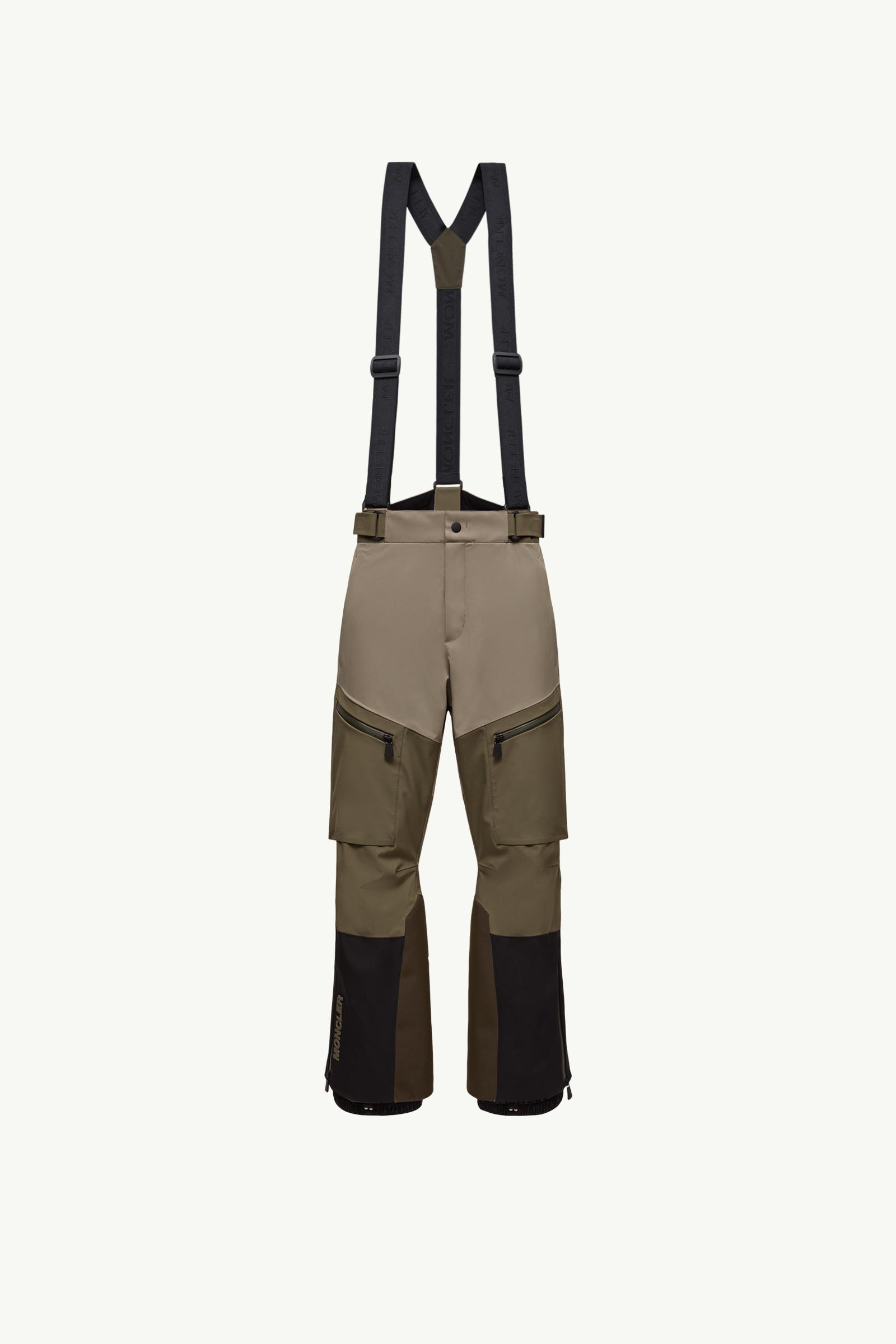 https://moncler-cdn.thron.com/api/v1/content-delivery/shares/dpx6uv/contents/K20972G00009M7200P82_F/image/K20972G00009M7200P82_F