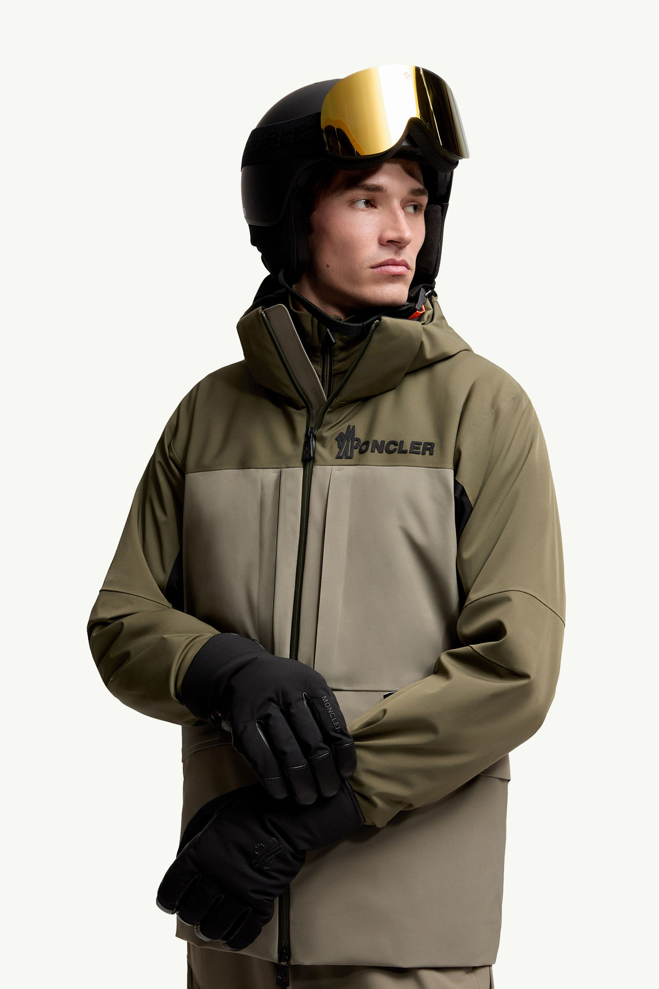 Padded Soft Shell Gloves Men Black Moncler 1