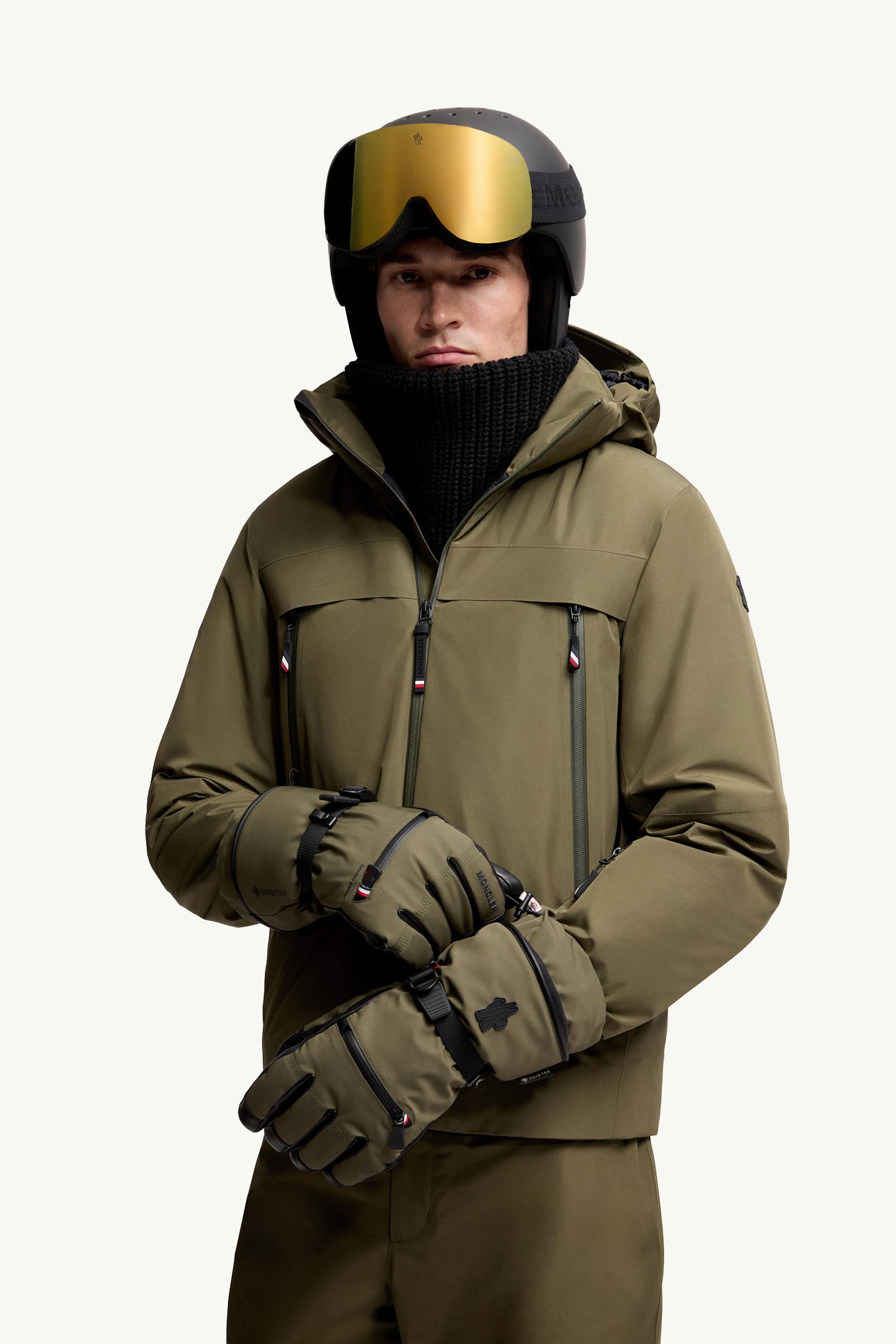 Padded Gloves Men Olive Green Moncler 1