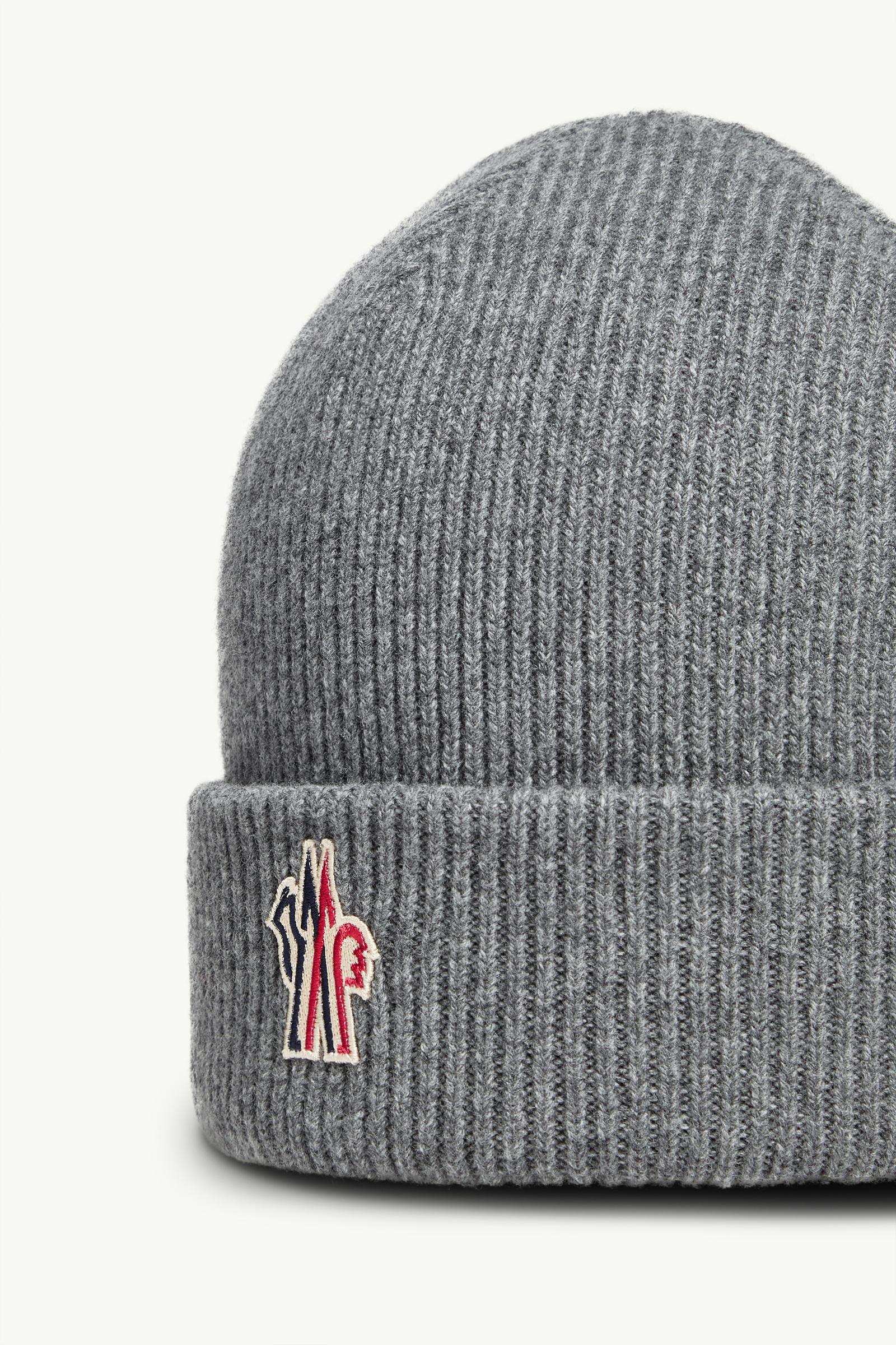 MONCLER グレー ビーニー UNI Mens Moncler Gray Wool Logo Beanie Hat OS | eBay