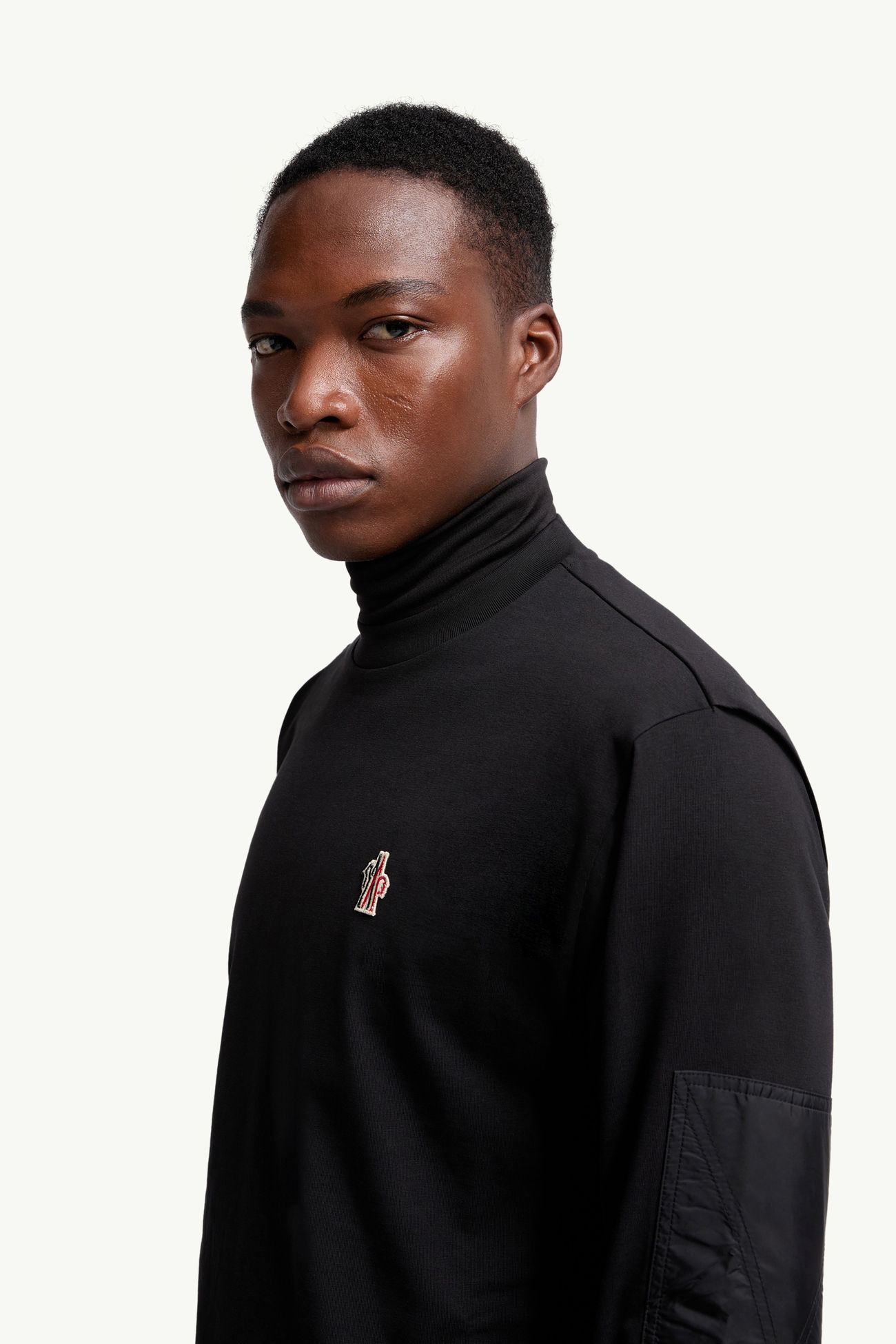 T-shirt a maniche lunghe con logo in cotone Uomo Nero Moncler 1