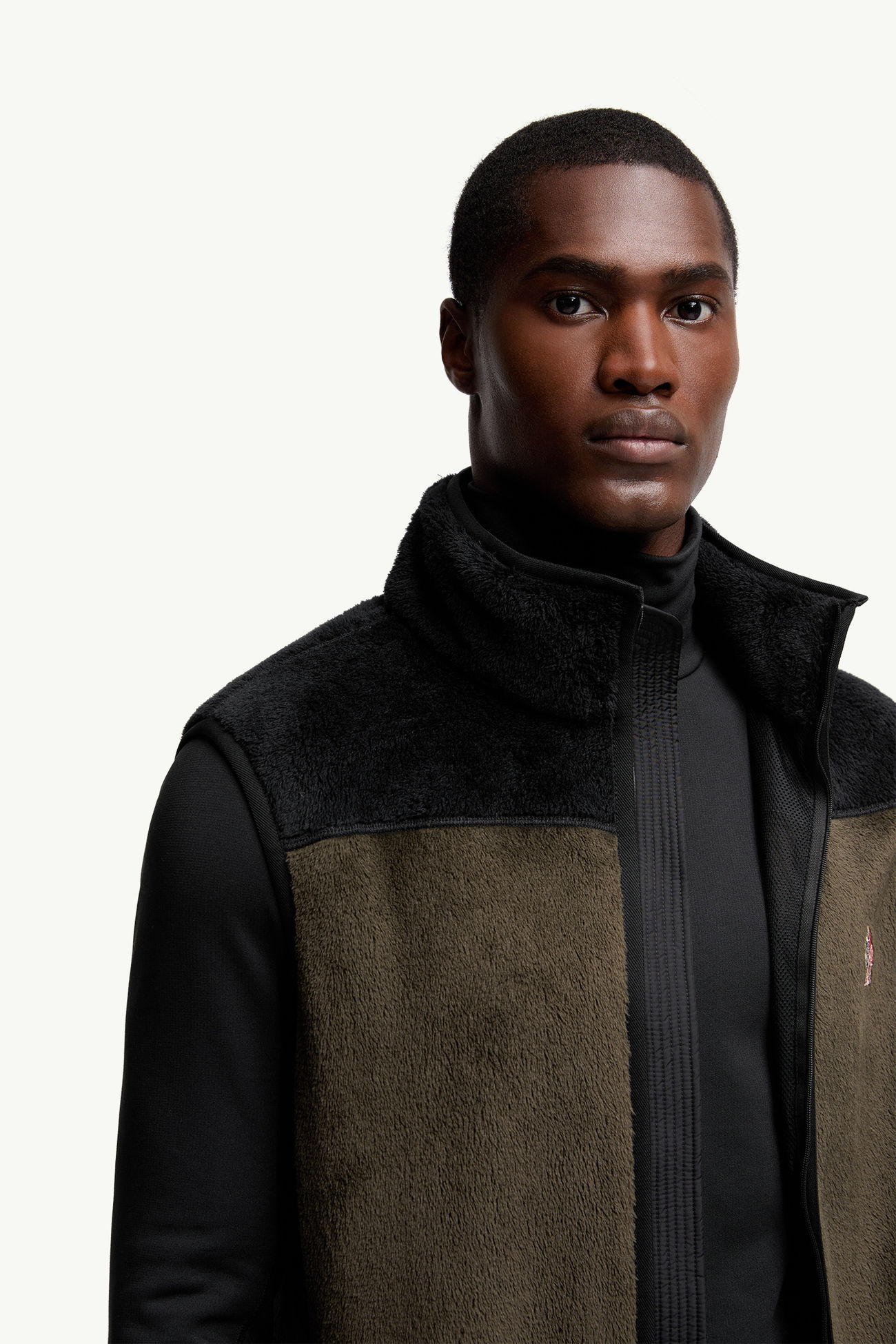 Gilet imbottito in Polartec® Uomo Nero & Verde Moncler 5