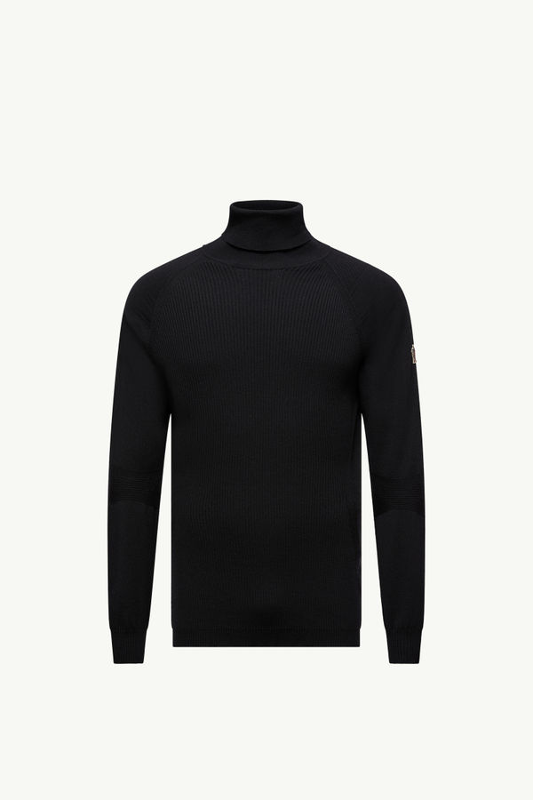 https://moncler-cdn.thron.com/api/v1/content-delivery/shares/dpx6uv/contents/K20979F00002M1122999_F/image/K20979F00002M1122999_F