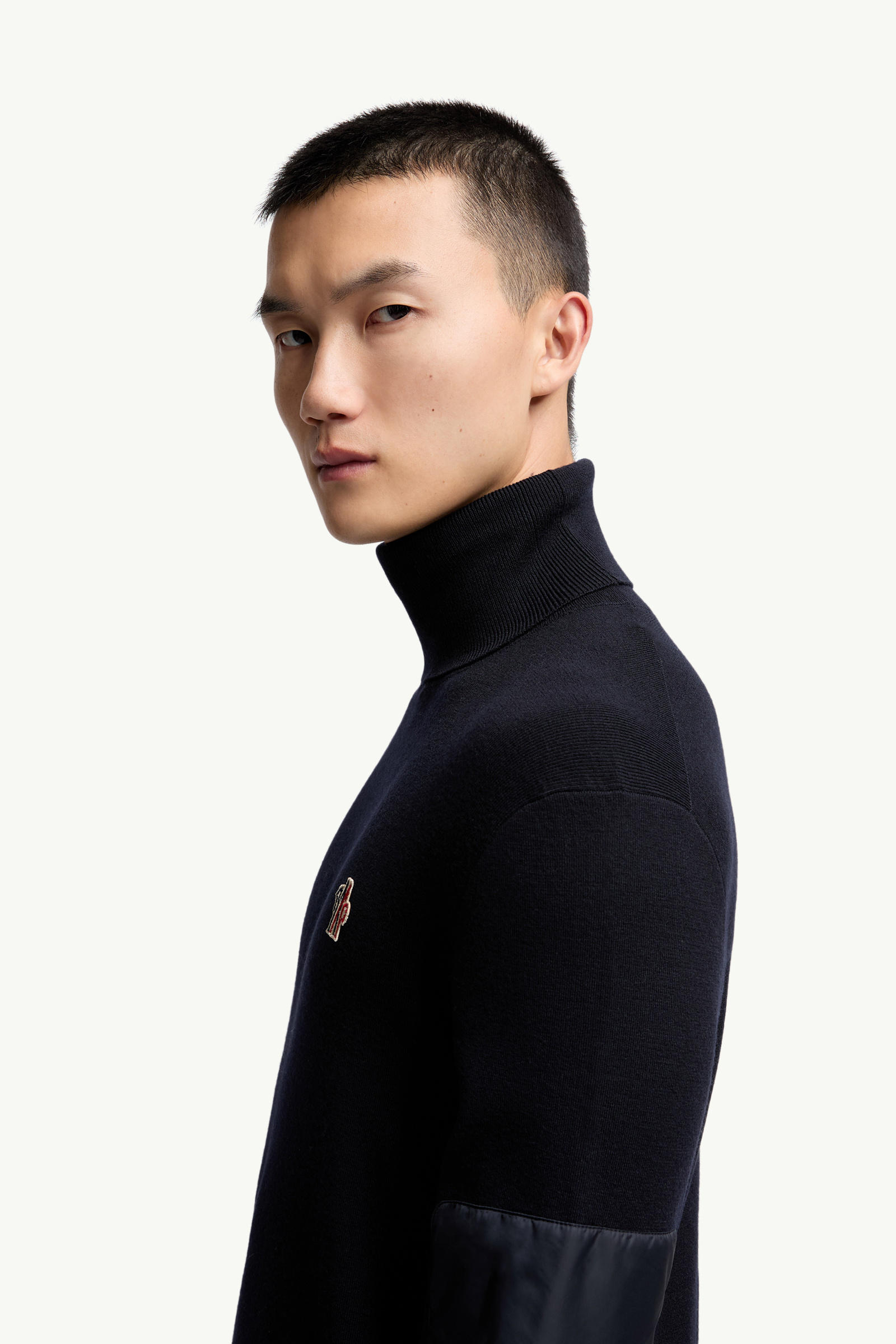 Wool Turtleneck Sweater Men Navy Blue Moncler 1