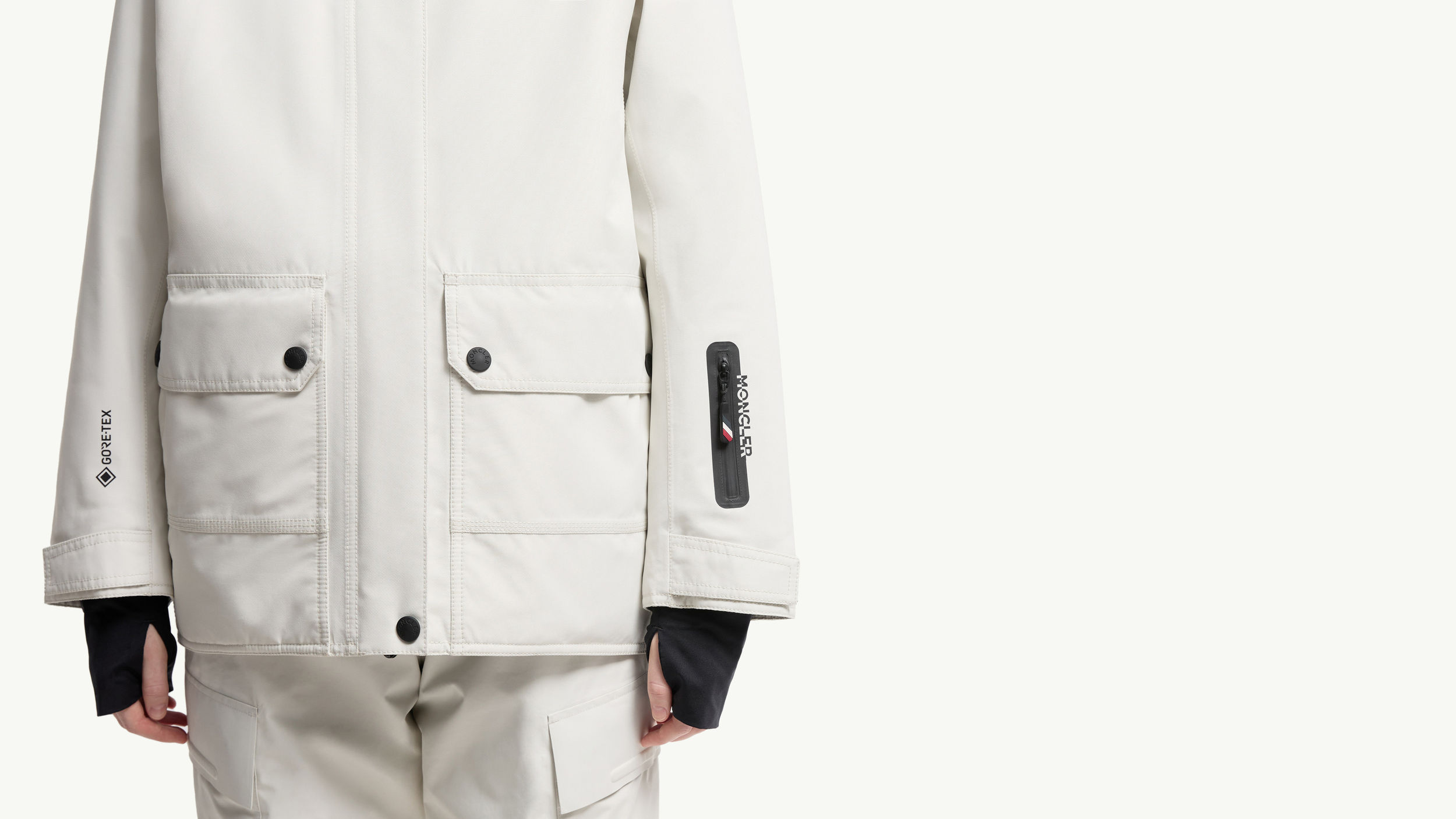 Slide 1 - 滑雪通行證口袋