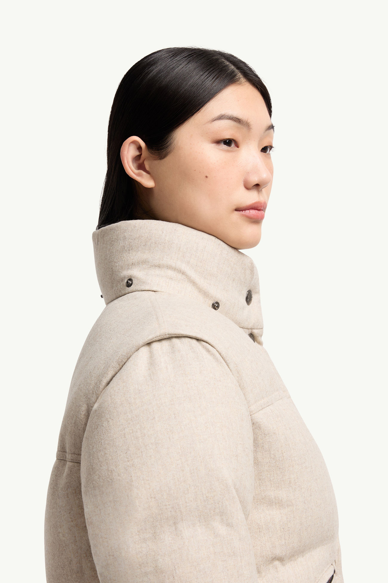 Doudoune de ski en laine Yintab à capuche Femmes Beige Moncler 6